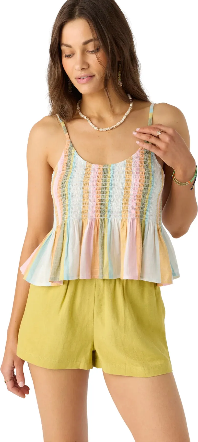 Rosia Short Sleeve Woven Tank Top - Women's|-|Camisole tissé à manches courtes Rosia - Femme sold by Altitude Sports