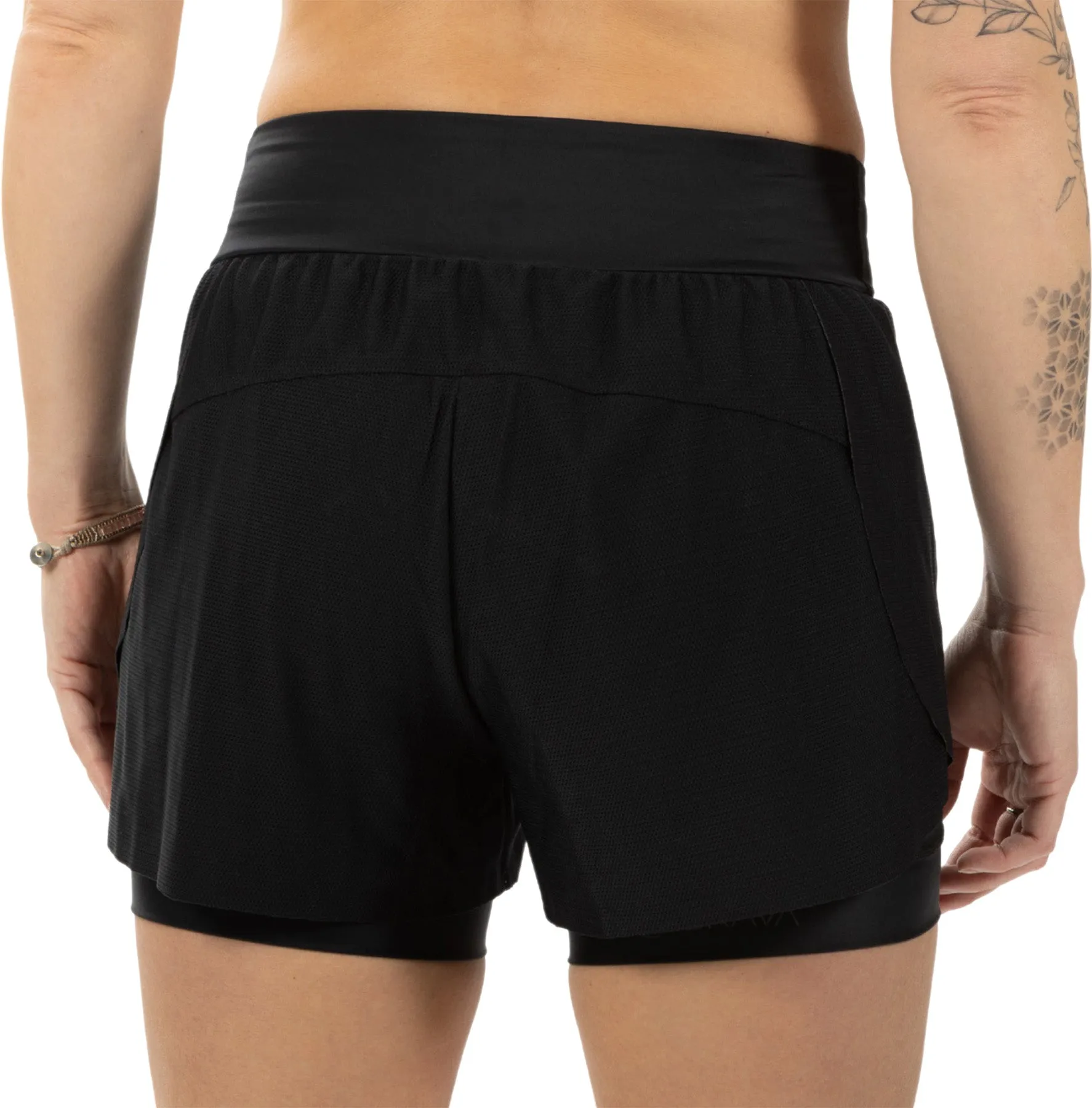 Mesh Run Shorts - Women's|-|Short de course en filet - Femme sold by Altitude Sports product image thumbnail 2