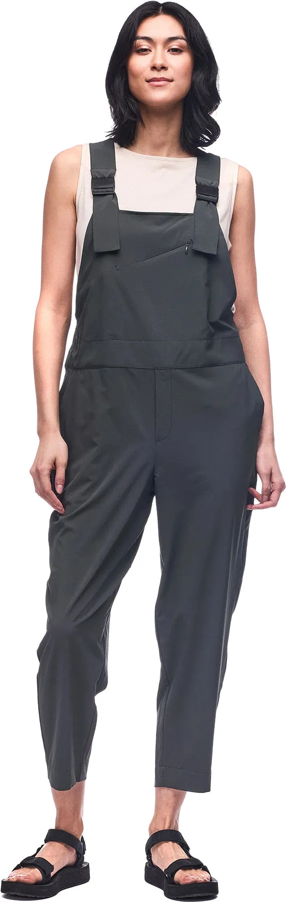 Arin Overalls - Women's|-|Salopette Arin - Femme sold by Altitude Sports