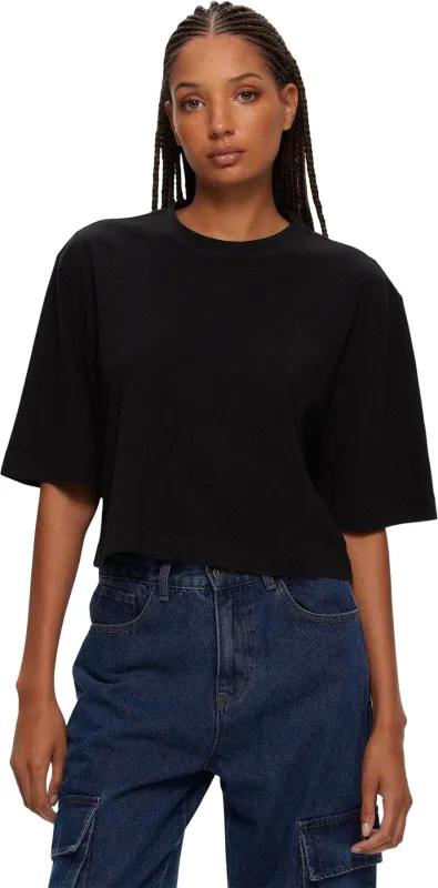 Oversized Boxy T-Shirt - Women's|-|T-shirt à coupe boxy surdimensionné - Femme sold by Altitude Sports