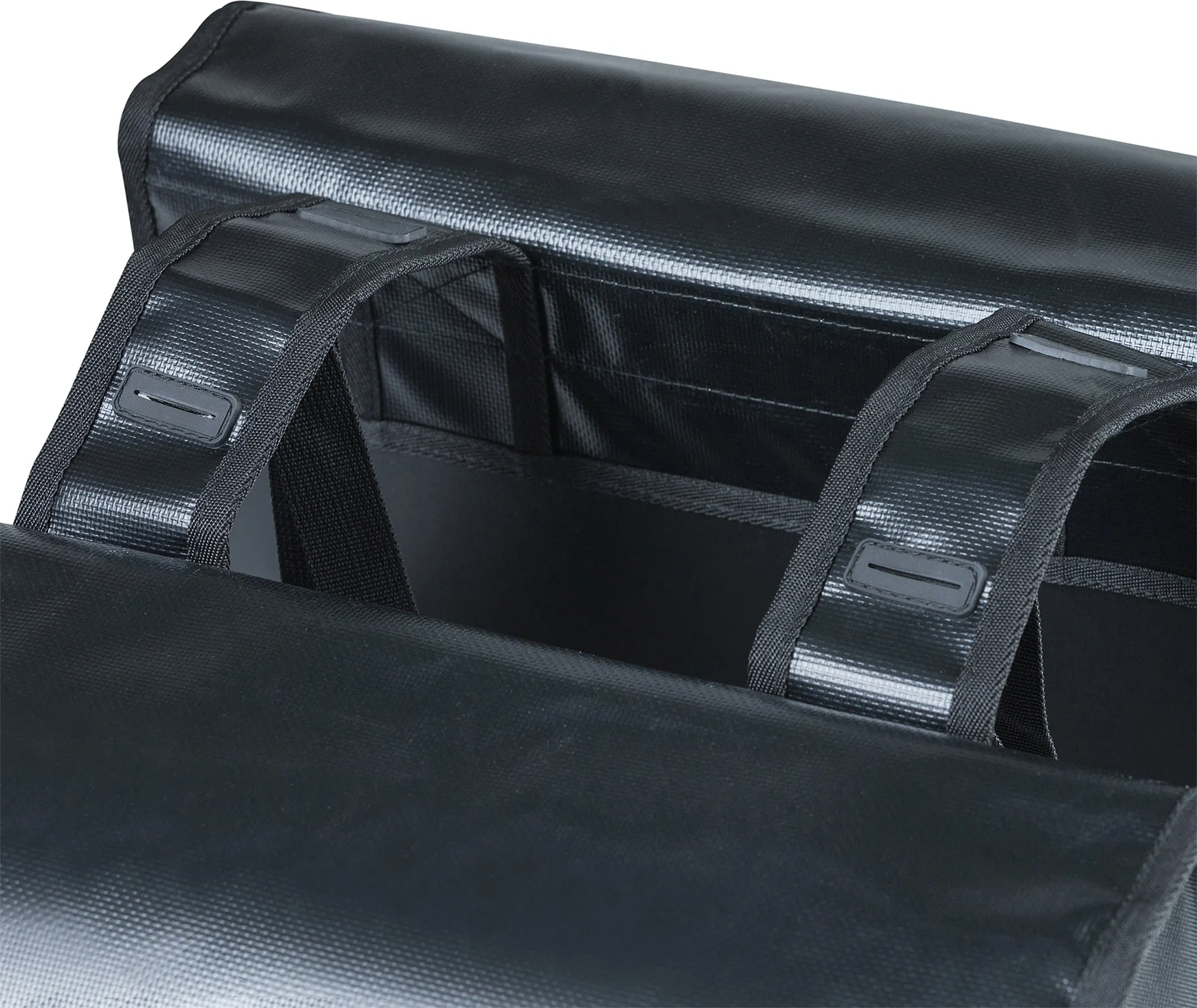 Urban Load Bicycle Panniers Set 48L|-|Ensemble de sacoches pour vélo Urban Load 48L sold by Altitude Sports product image thumbnail 5