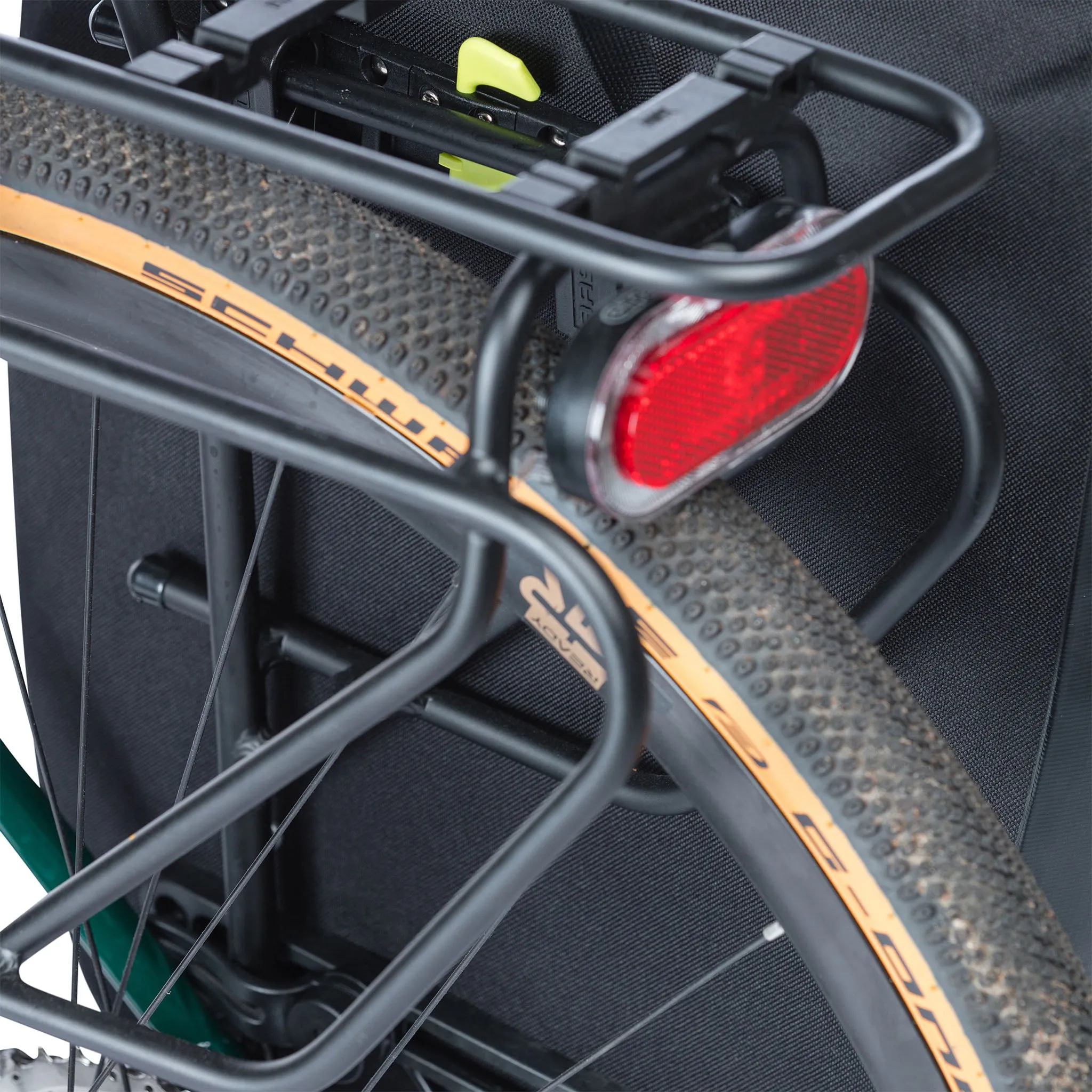 Navigator Bicycle Pannier 32L|-|Sacoche pour vélo Navigator 32L sold by Altitude Sports product image thumbnail 2