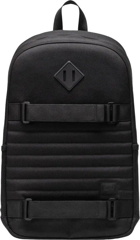 Fleet Skate Backpack 28L|-|Sac à dos Fleet Skate 28L sold by Altitude Sports