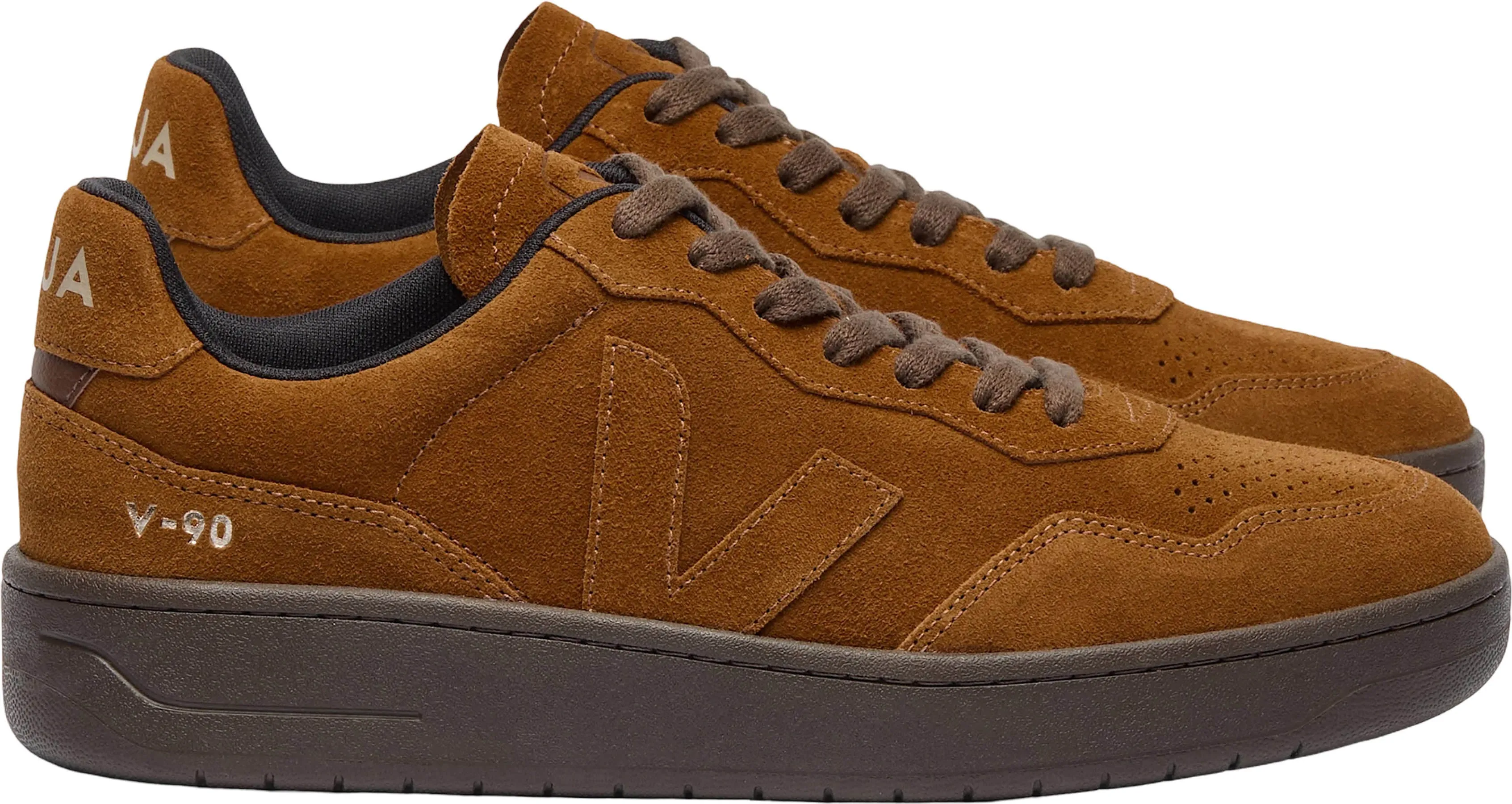 V-90 Suede Sneaker - Unisexe|-|Souliers sport en suède V-90 - Unisexe sold by Altitude Sports