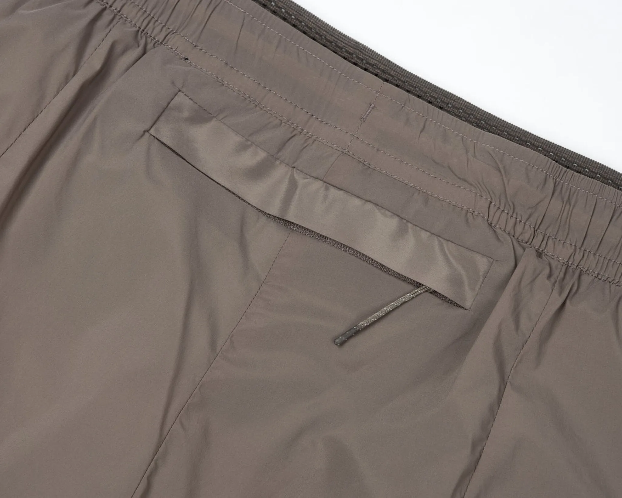 TechSilk Shorts 8" - Men's|-|Short TechSilk 8" - Homme sold by Altitude Sports product image thumbnail 2