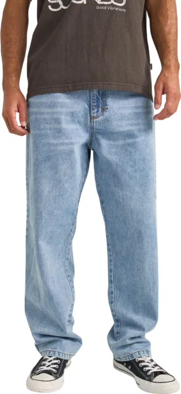 Subtle Distress Jeans - Men's|-|Jean Subtle Distress - Homme sold by Altitude Sports