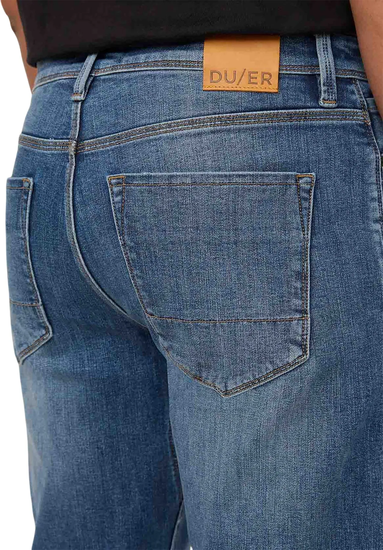 Performance Denim+ Relaxed Straight Jeans - Men's|-|Jean droit décontracté Performance Denim+ - Homme sold by Altitude Sports product image thumbnail 3