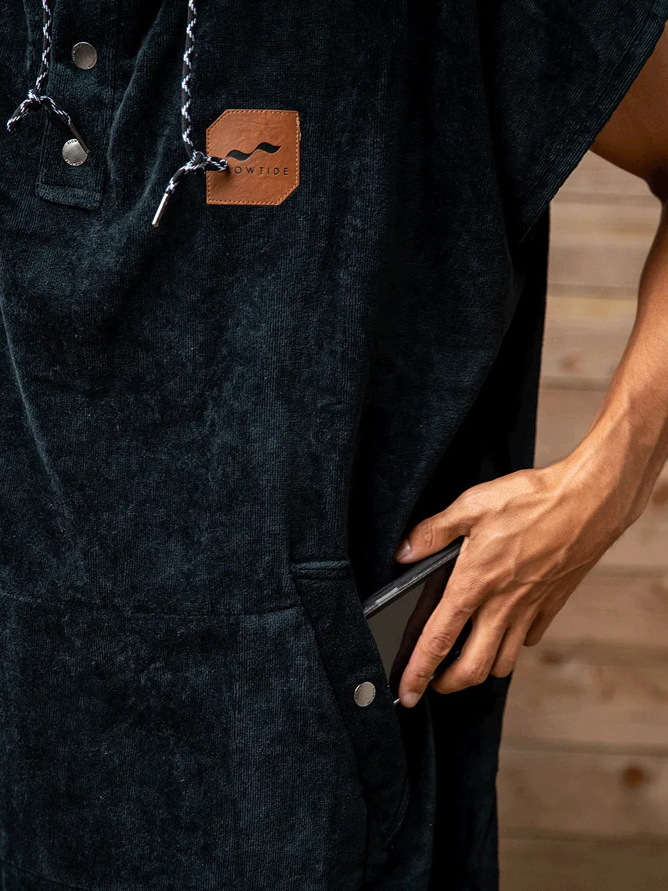 The Digs Extra-Warm Poncho - Unisex|-|Poncho extra chaud The Digs - Unisexe sold by Altitude Sports product image thumbnail 4