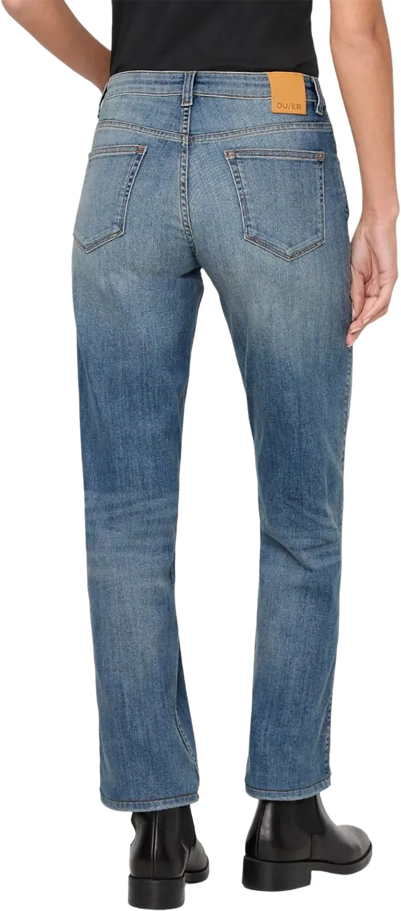 Performance Denim Mid Rise Straight Jeans - Women's|-|Jean droit à taille mi-haute Performance Denim - Femme sold by Altitude Sports product image thumbnail 4