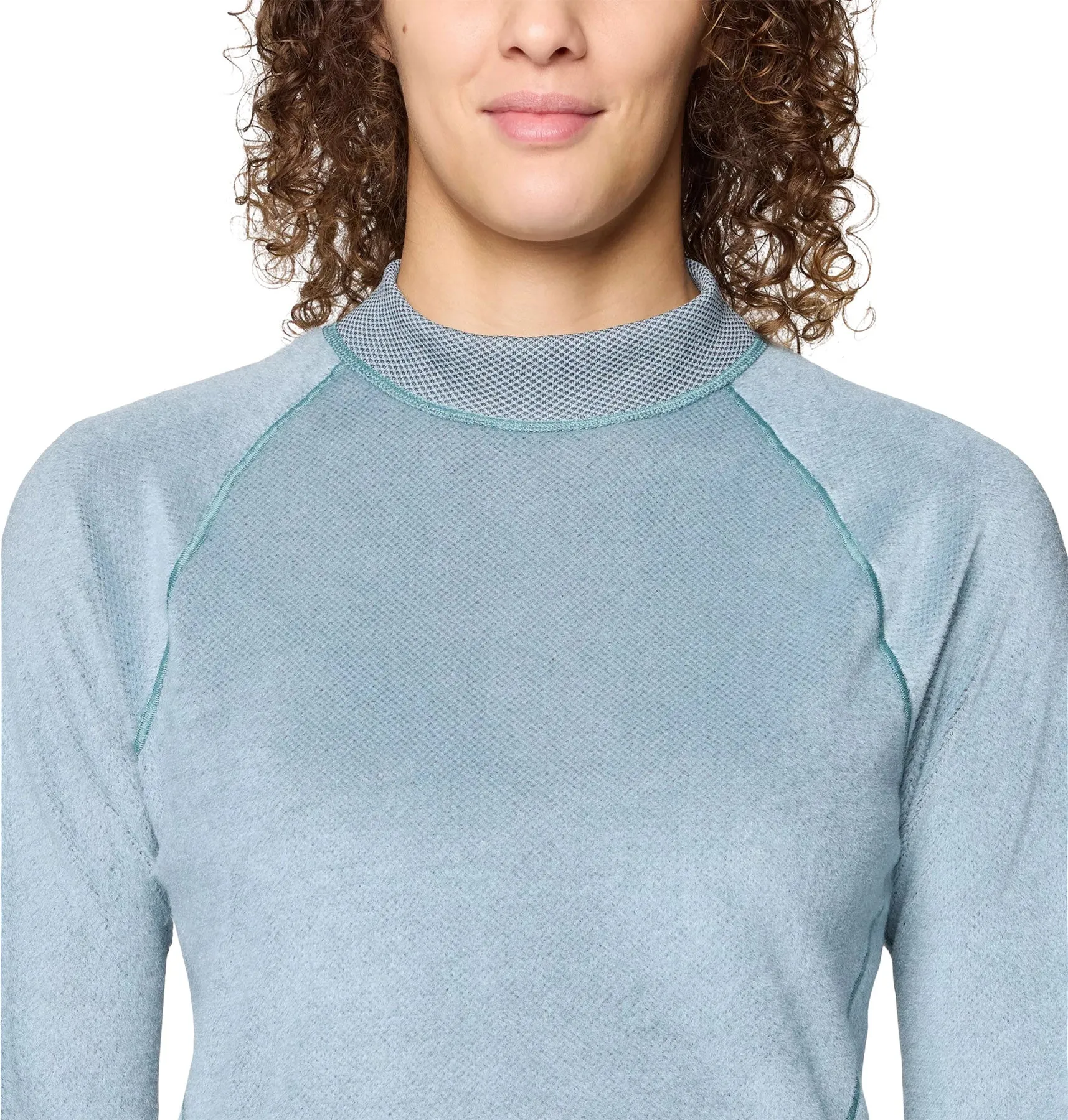 Airmesh Long Sleeve Technical Base Layer Top - Women's|-|Couche de base technique à manches longues Airmesh - Femme sold by Altitude Sports product image thumbnail 3