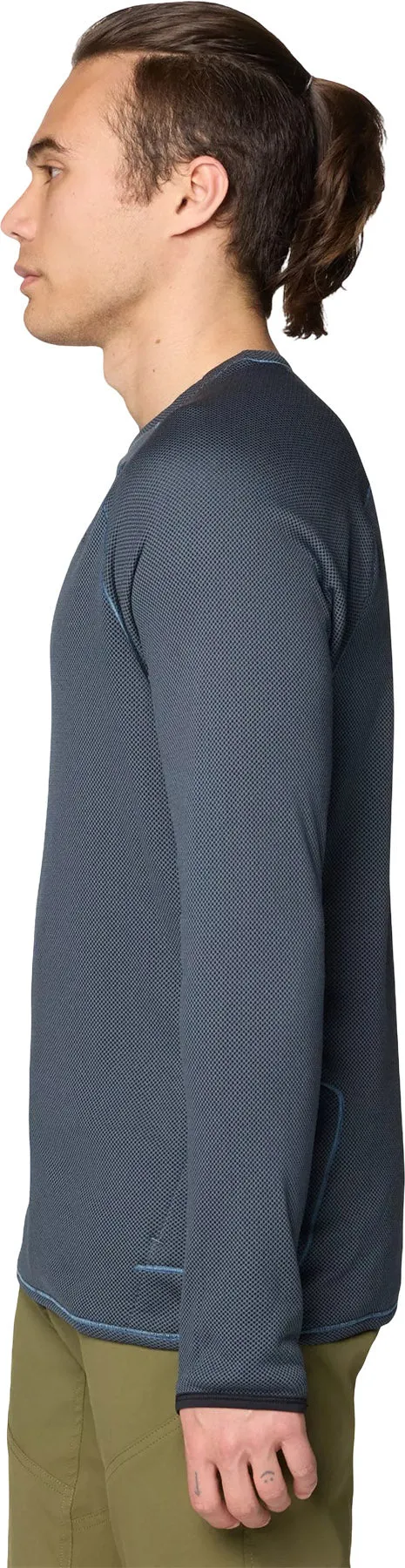 Airmesh Long Sleeve Technical Base Layer Top - Men's|-|Couche de base technique à manches longues Airmesh - Homme sold by Altitude Sports product image thumbnail 4