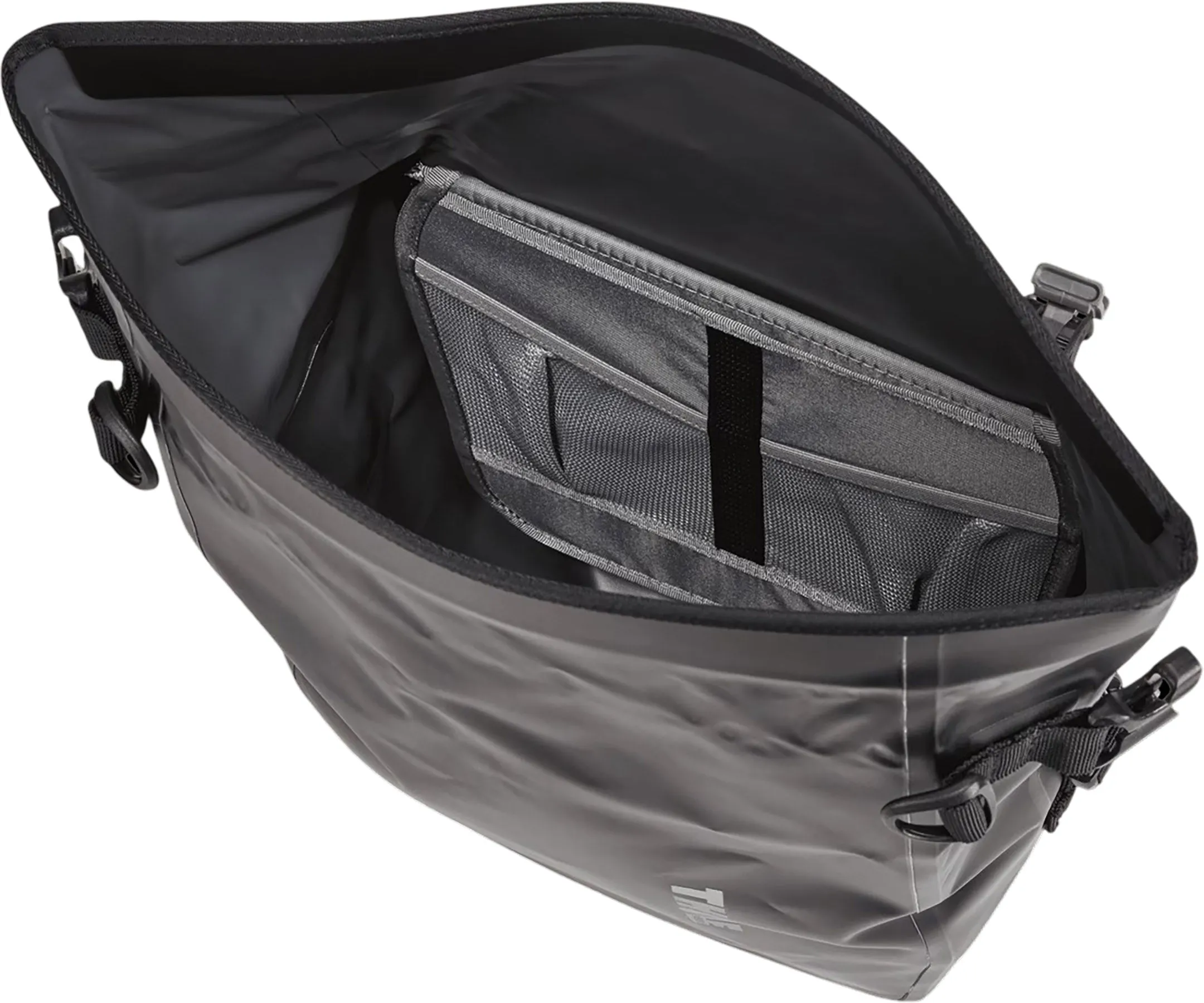 Shield 2-Pack Bike Pannier 13L|-|Sacoche de vélo paquet de 2 Shield 13L sold by Altitude Sports product image thumbnail 2