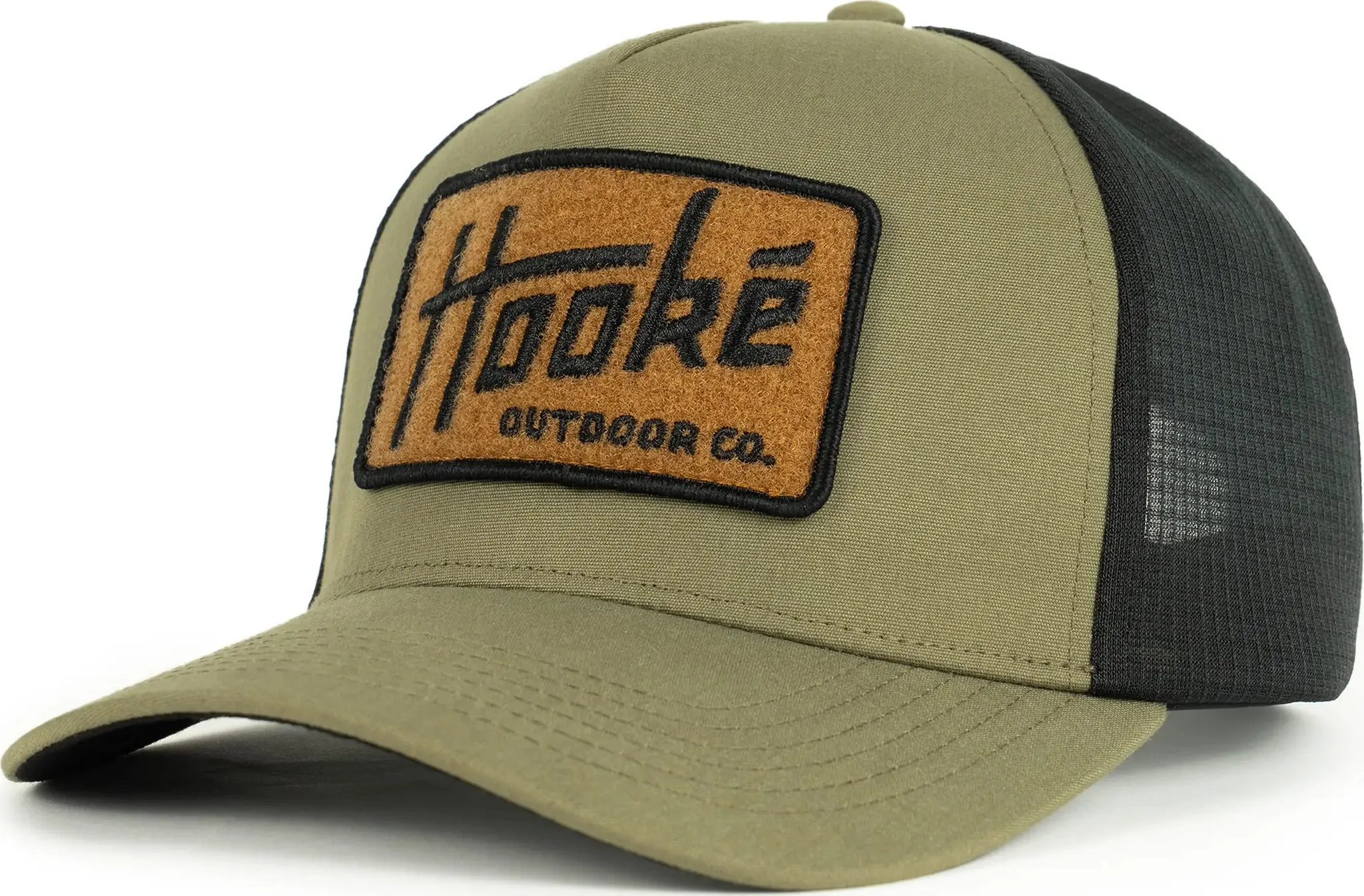 Outdoor Co. Curved Trucker Hat - Unisex|-|Chapeau de camionneur courbé Outdoor Co. - Unisexe sold by Altitude Sports