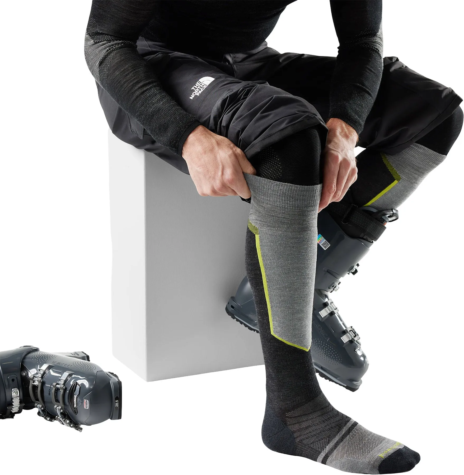 Ski Extra Stretch Over The Calf Socks - Unisex|-|Chaussettes de ski sous-genou à extensibilité accrue - Unisexe sold by Altitude Sports product image thumbnail 4