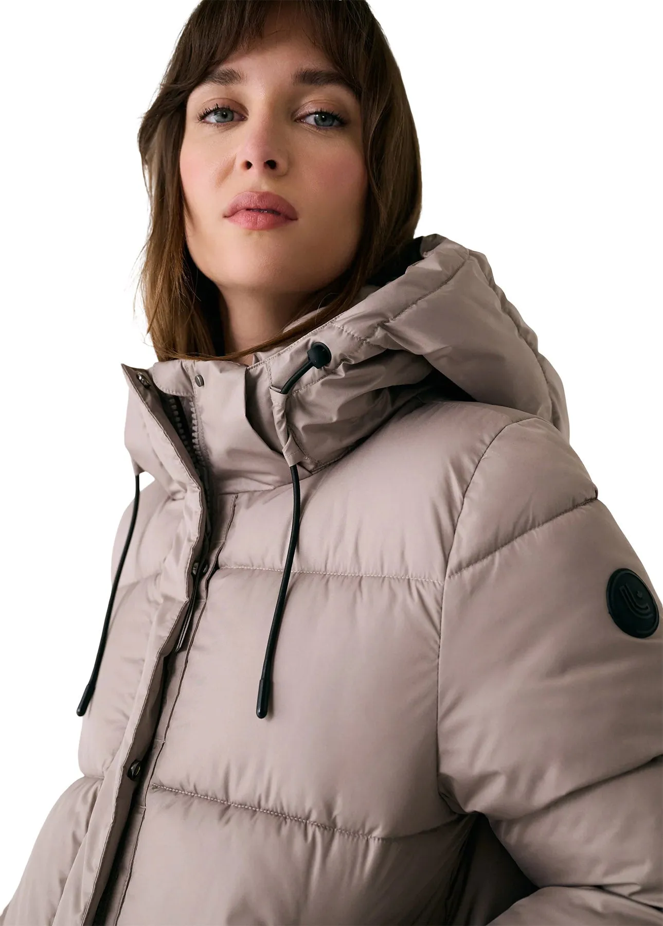 London Cropped Puffer Hooded Jacket - Women's|-|Manteau à capuchon matelassé écourté London - Femme sold by Altitude Sports product image thumbnail 4