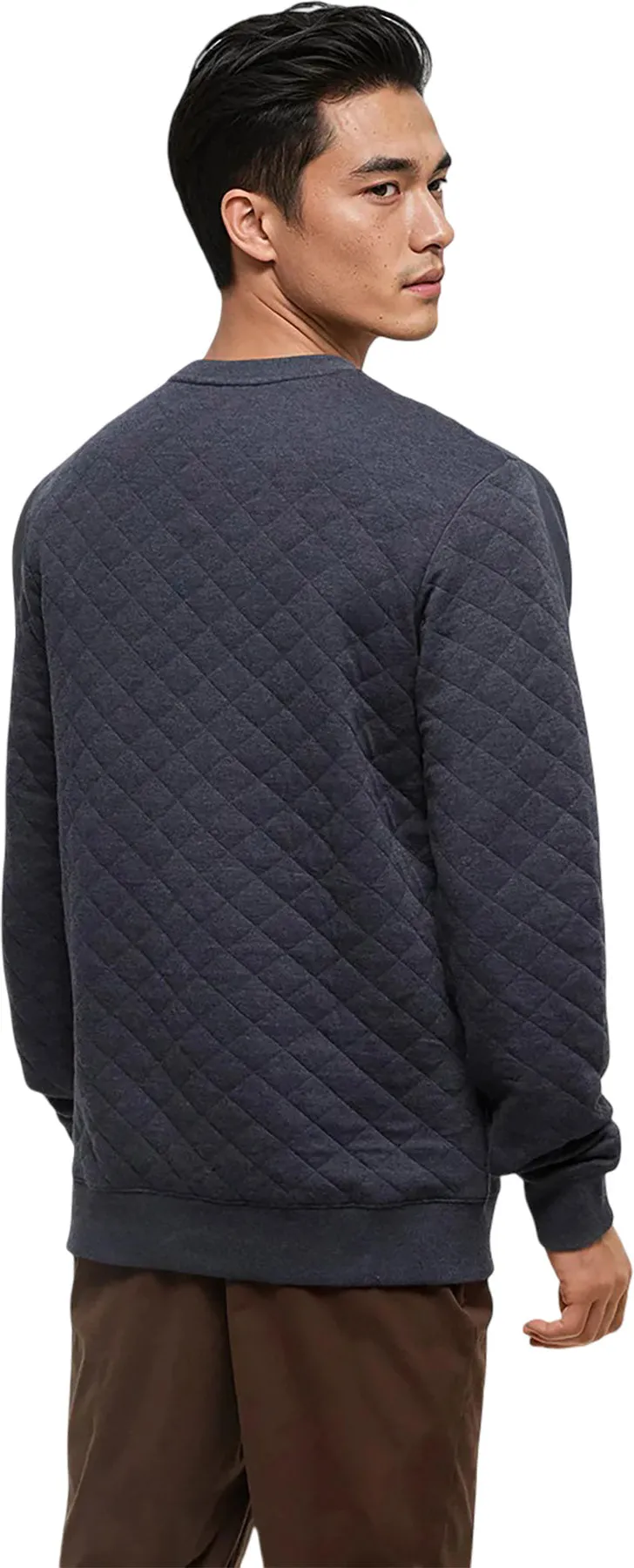 Reynard Quilted Classic Crew Neck Sweatshirt - Men's|-|Chandail en molleton classique à col rond matelassé Reynard - Homme sold by Altitude Sports product image thumbnail 5