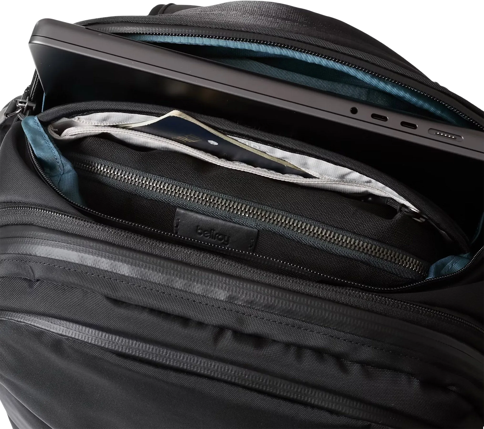 Transit Pro Travel Backpack 38L|-|Sac à dos de voyage Transit Pro 38L sold by Altitude Sports product image thumbnail 5