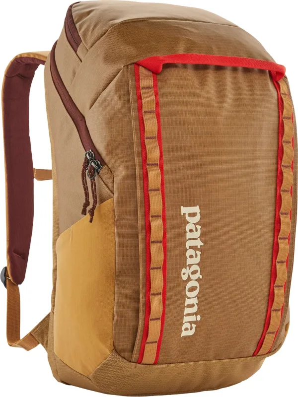 Black Hole Daypack 32L|-|Sac de promenade Black Hole 32L sold by Altitude Sports