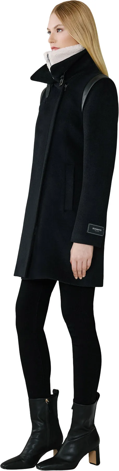 Kiana Wool Coat - Women's |-|Manteau en laine Kiana - Femme sold by Altitude Sports product image thumbnail 2