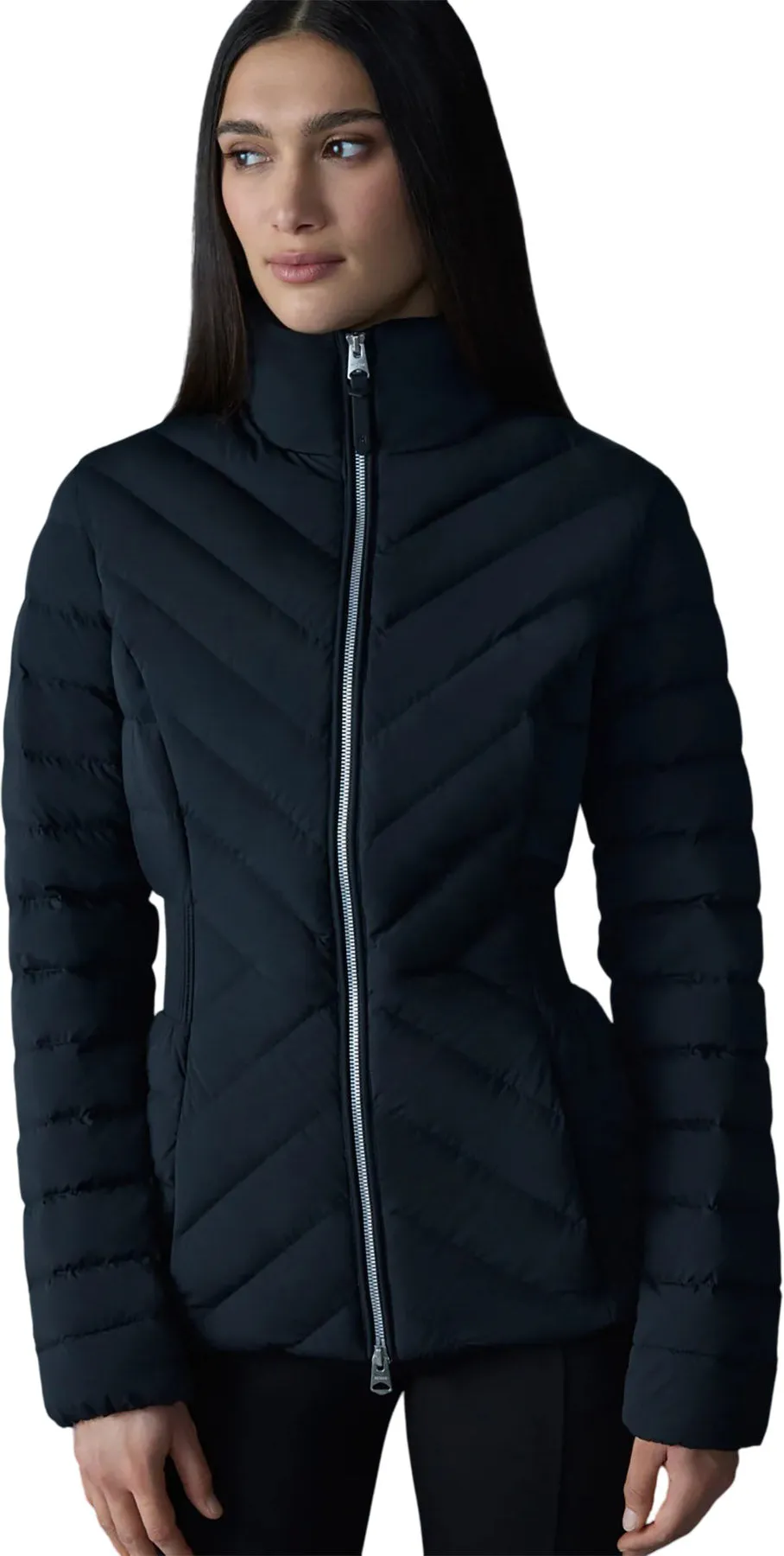 Idalee Light Down Hooded Jacket - Women's|-|Manteau à capuchon en duvet léger Idalee - Femme sold by Altitude Sports product image thumbnail 4