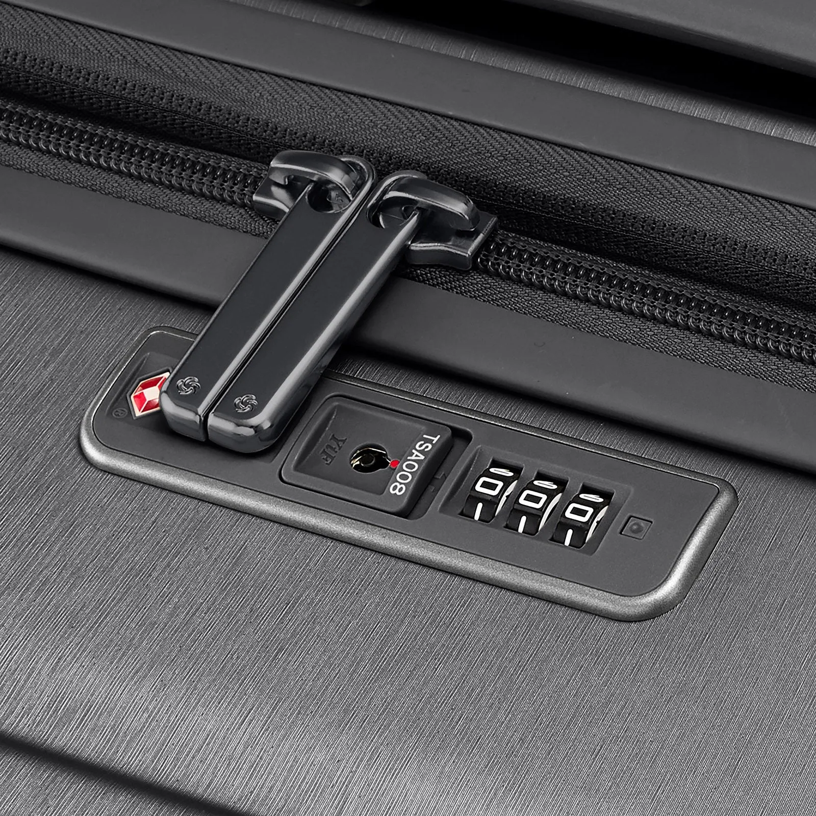 Evoa Z Spinner Expandable Suitcase Medium|-|Valise extensible Evoa Z Spinner Moyen sold by Altitude Sports product image thumbnail 4