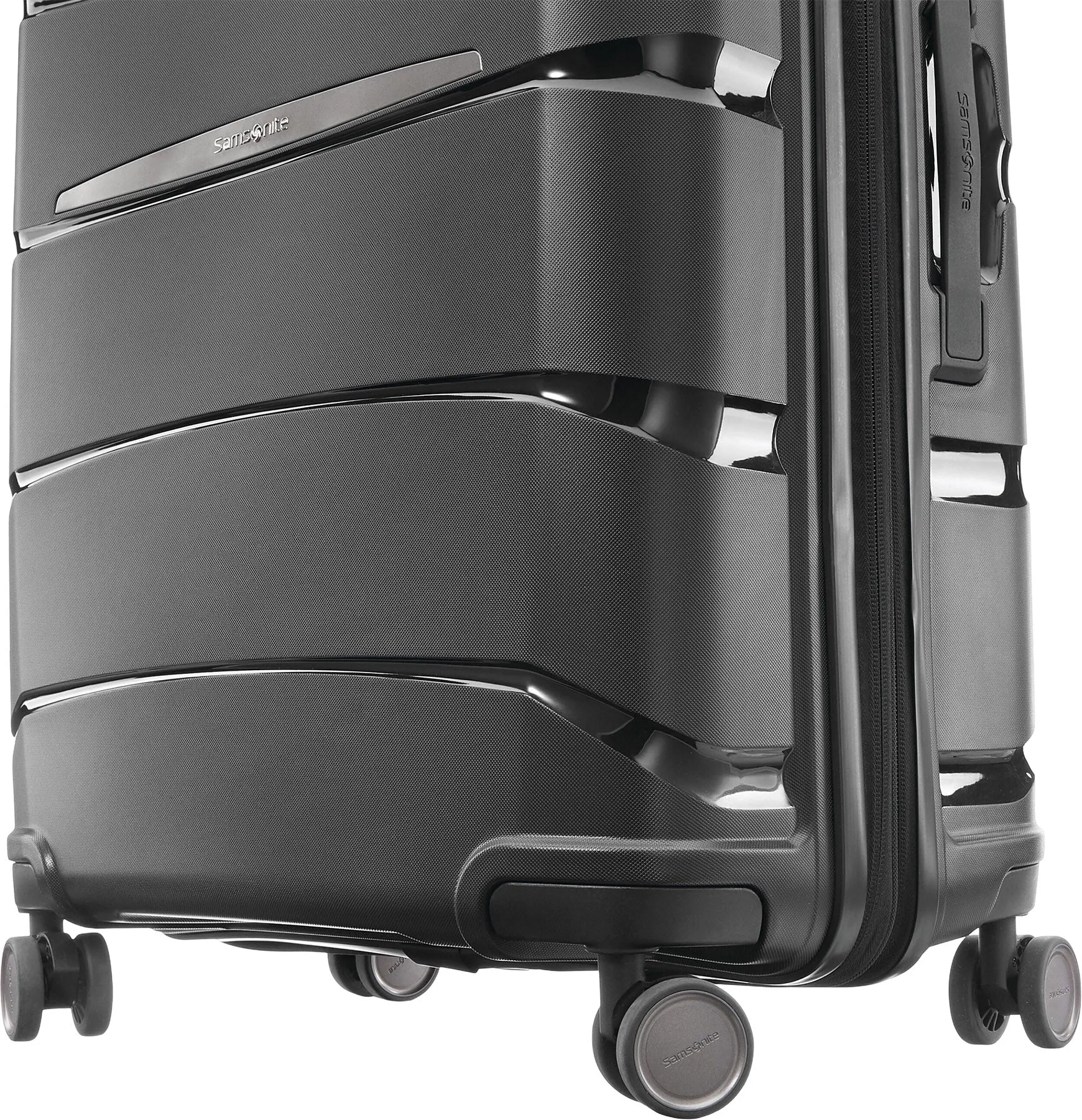 Outline Pro Spinner Expandable Medium Luggage|-|Valise extensible Outline Pro Spinner Moyen sold by Altitude Sports product image thumbnail 5