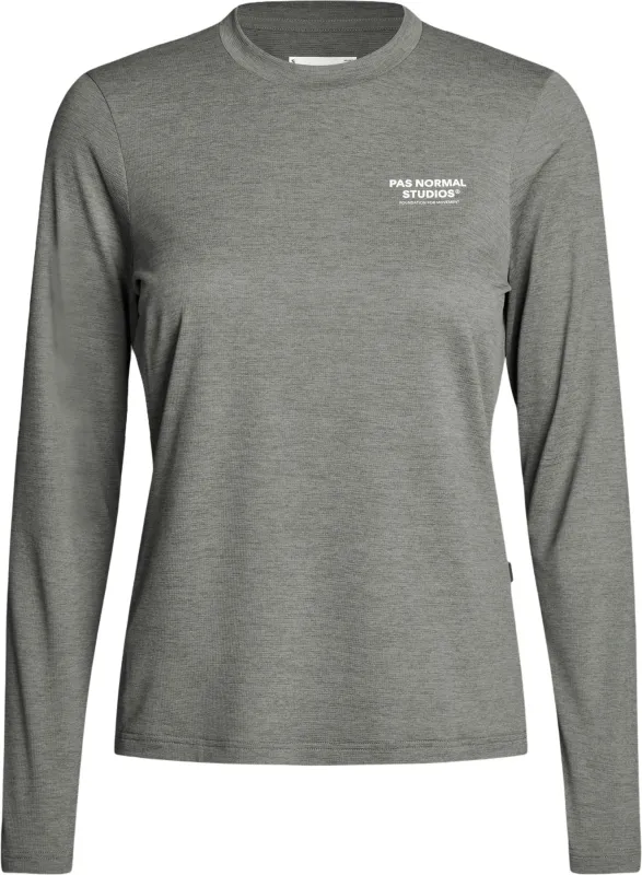 Balance Long Sleeve T-Shirt - Women's|-|T-shirt à manches longues Balance - Femme sold by Altitude Sports