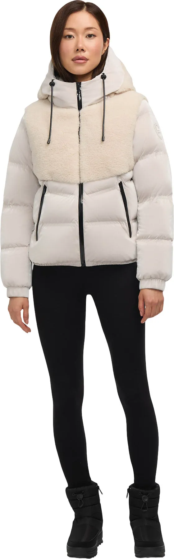 Nephele Mixed Media Short Puffer Jacket with Fixed Hood - Women's|-|Manteau matelassé court en matériaux assortis avec capuchon fixe Nephele - Femme sold by Altitude Sports product image thumbnail 4