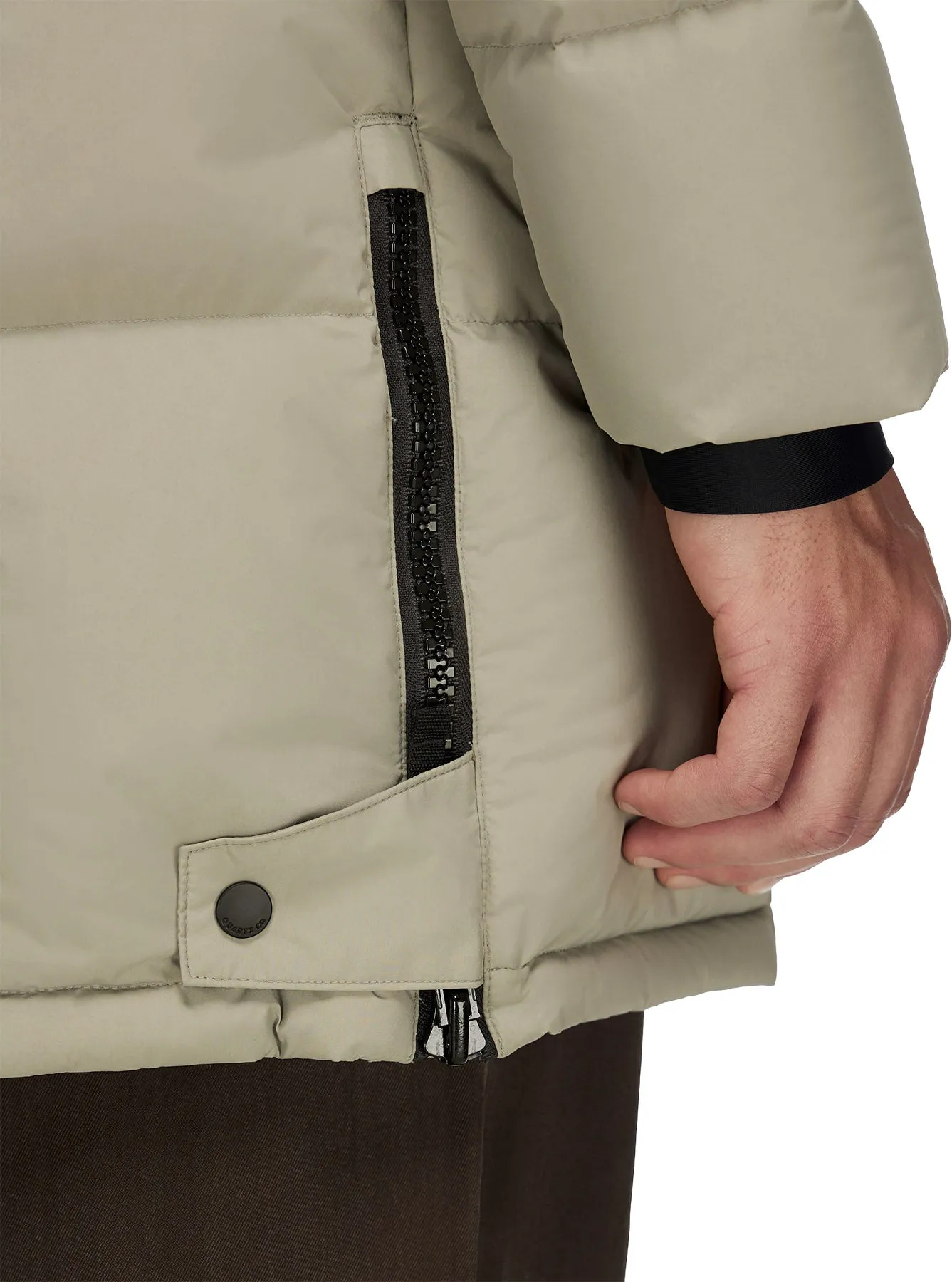 Compass Hooded Recycled Down Winter Jacket - Men's|-|Manteau d'hiver à capuchon en duvet recyclé Compass - Homme sold by Altitude Sports product image thumbnail 3