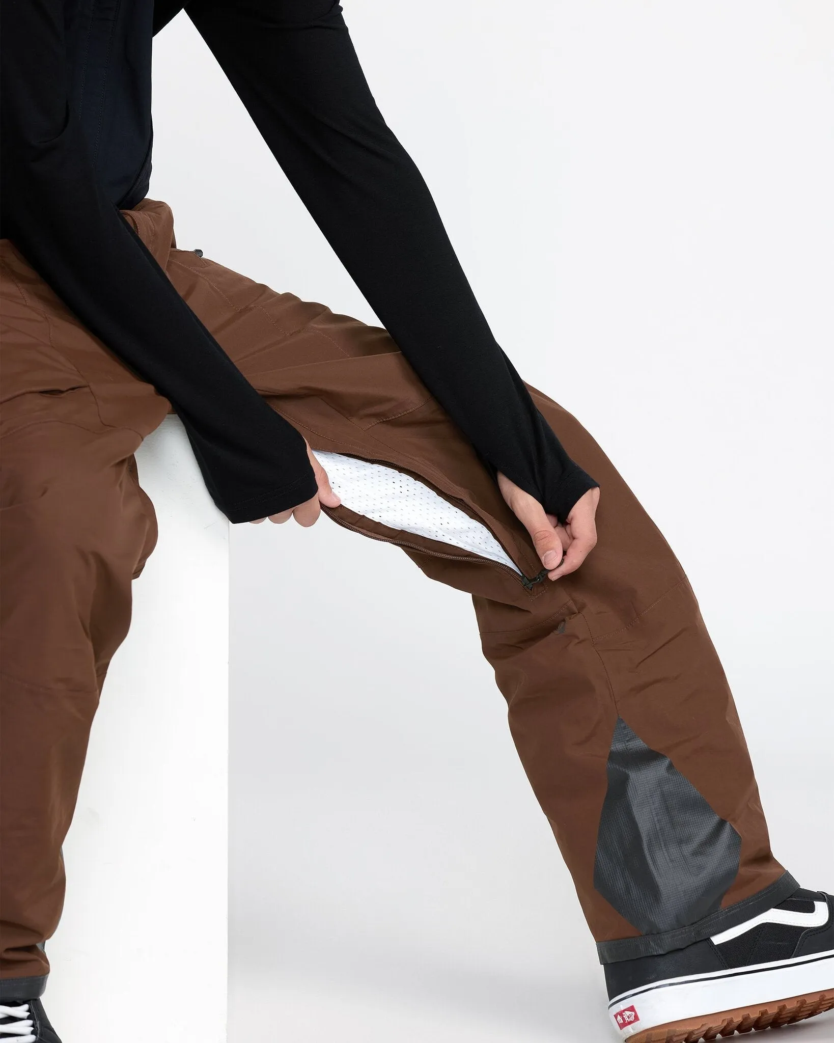 Rain GORE-TEX Bib Overalls - Men's|-|Salopette GORE-TEX Rain - Homme sold by Altitude Sports product image thumbnail 3