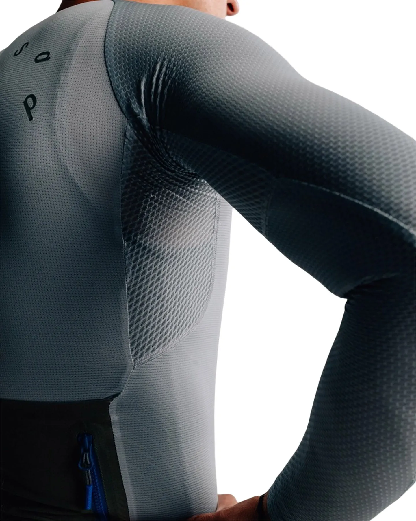 Alternative Ultralight Long Sleeve Cycling Jersey - Men's|-|Maillot de vélo à manches longues ultraléger Alternative - Homme sold by Altitude Sports product image thumbnail 3