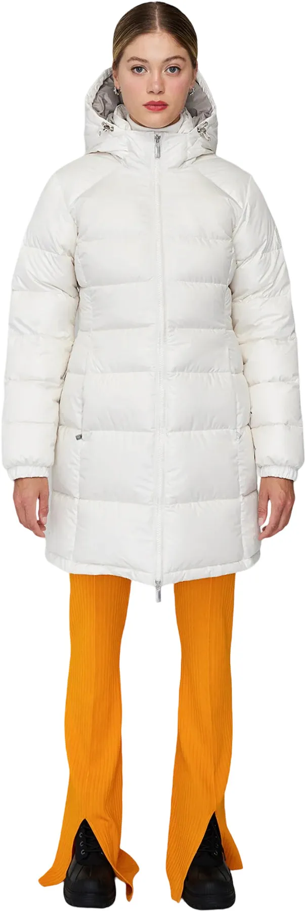 Lucia Hooded Down Puffer Jacket - Fitted - Women's|-|Manteau en duvet à capuchon Lucia - Ajustée - Femme sold by Altitude Sports