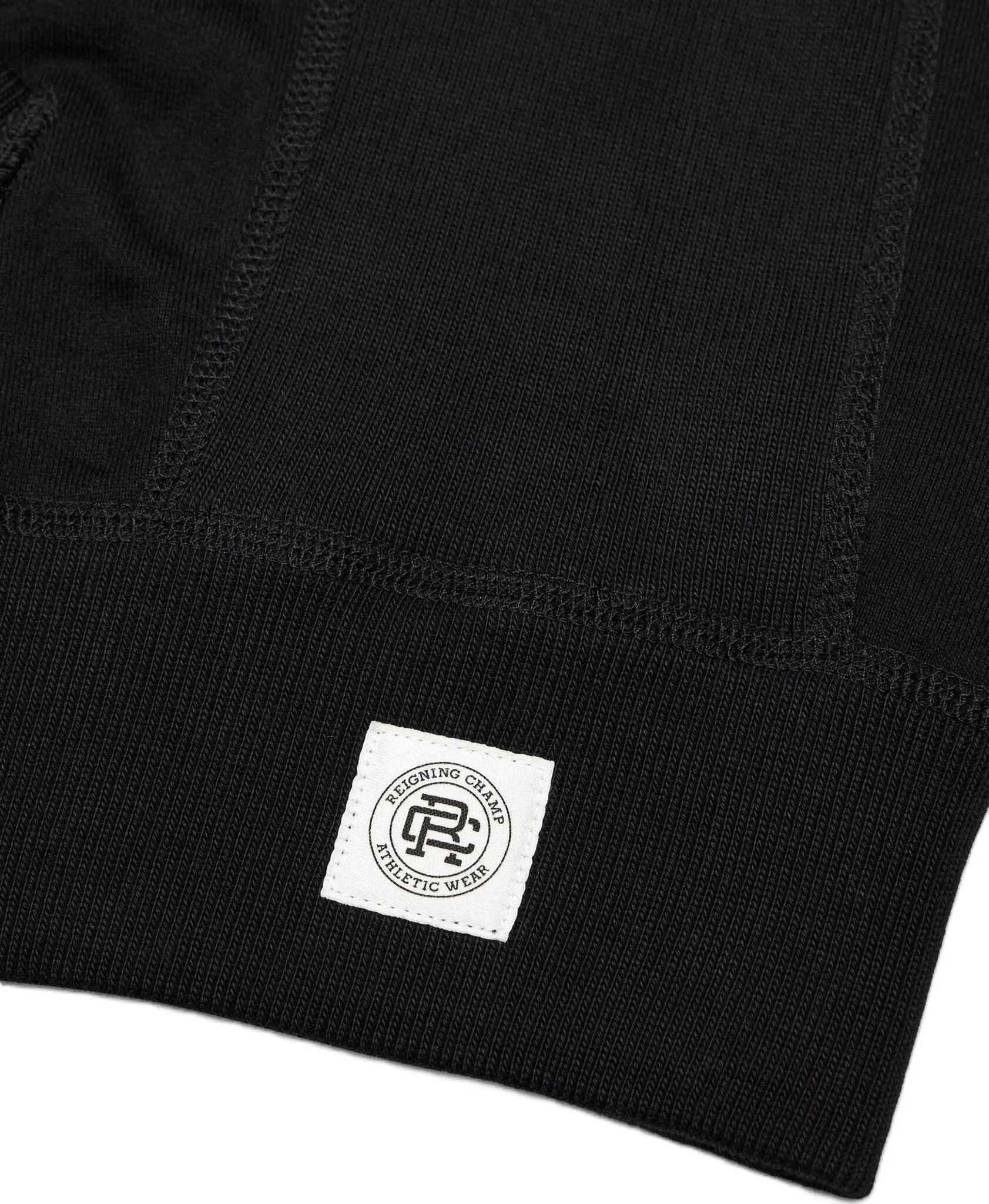 Midweight Terry Arch Logo Standard Hoodie - Men's|-|Sweat à capuche standard avec logo Terry Arch de poids moyen - Homme sold by Altitude Sports product image thumbnail 3