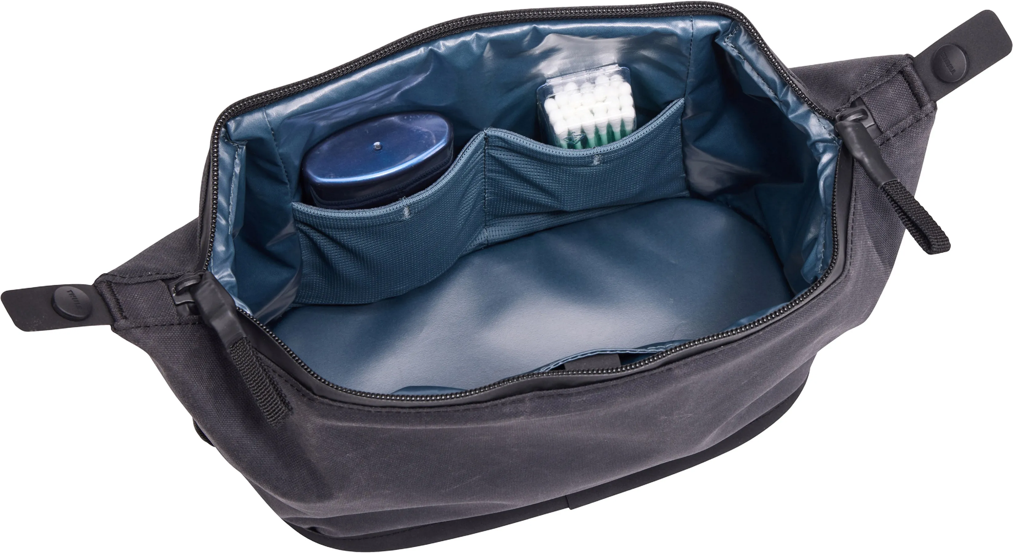 Aion Toiletry Bag 5L|-|Trousse de toilette Aion 5L sold by Altitude Sports product image thumbnail 4