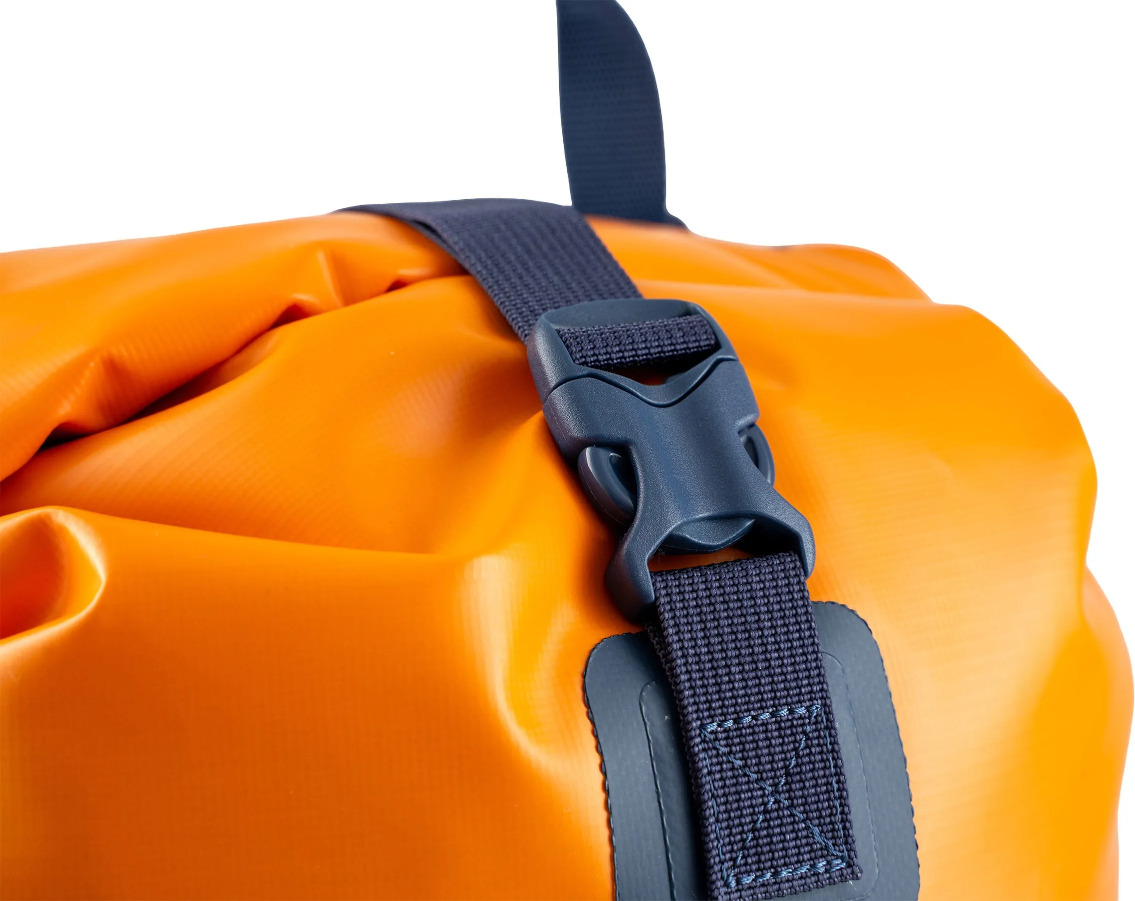 Roll Top Waterproof Dry Bag 30L|-|Sac étanche à fermeture enroulable 30 L sold by Altitude Sports product image thumbnail 3