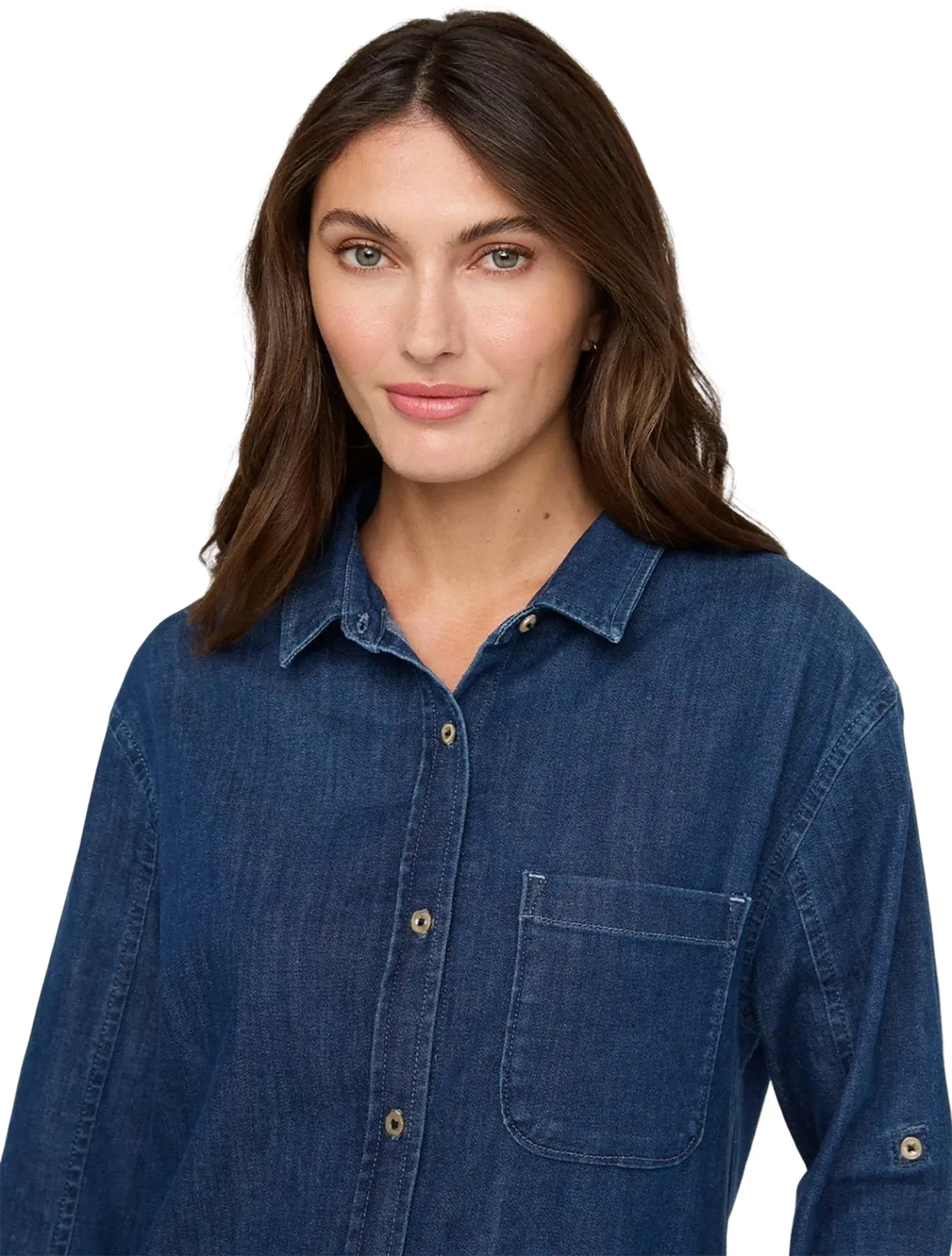 Performance Denim Lite Relaxed Button Down Shirt - Women's|-|Chemise boutonnée décontractée Performance Denim Lite - Femme sold by Altitude Sports product image thumbnail 3