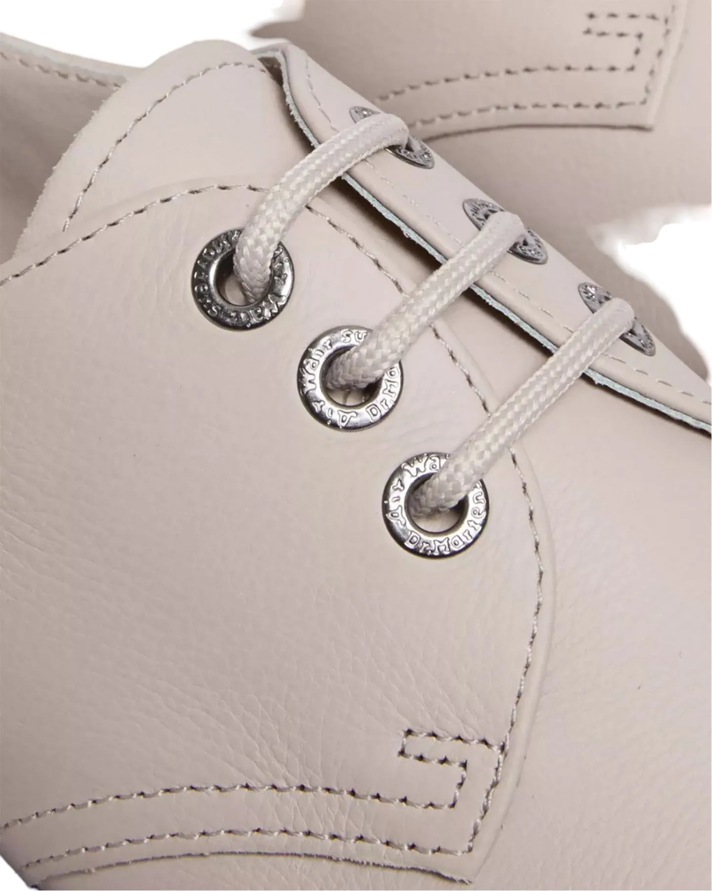 1461 II Pisa Leather Platform Shoes - Unisex|-|Souliers à plateforme en cuir Pisa 1461 II - Unisexe sold by Altitude Sports product image thumbnail 4
