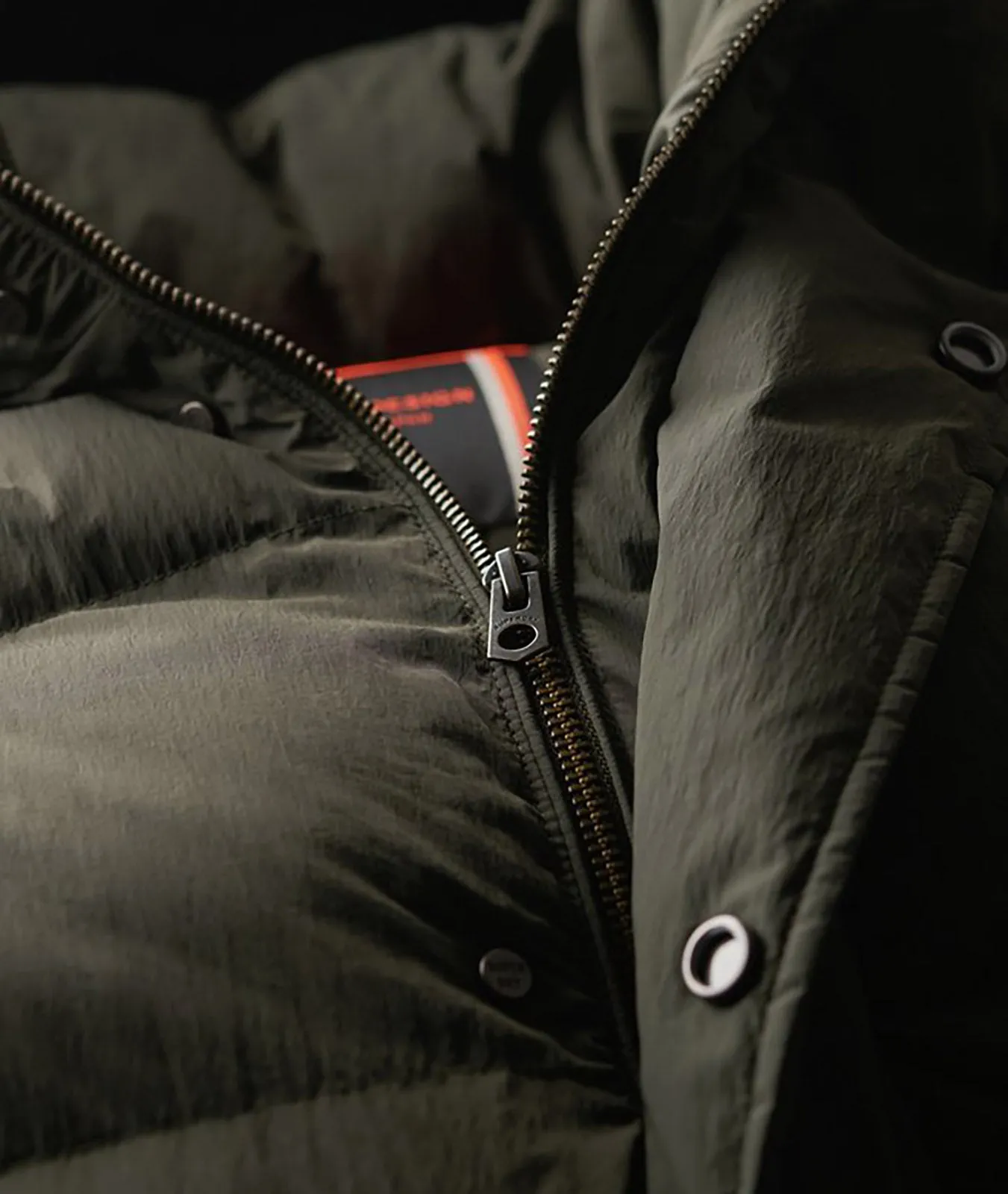 Hooded Longline Puffer Jacket - Men's|-|Manteau doudoune longue à capuche - Homme sold by Altitude Sports product image thumbnail 2