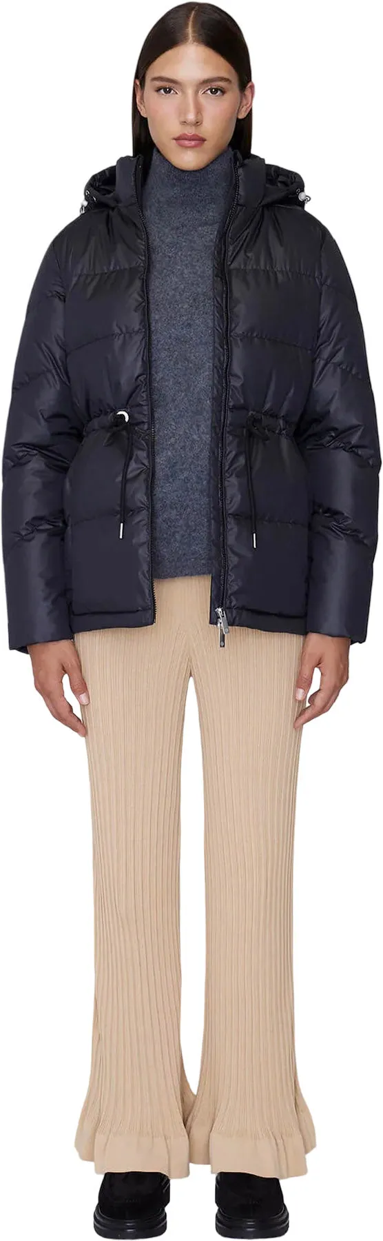 Isabela Lightweight Hooded Waisted Down Jacket - Women's|-|Manteau en duvet légère à capuchon et taille cintrée Isabela - Femme sold by Altitude Sports product image thumbnail 2