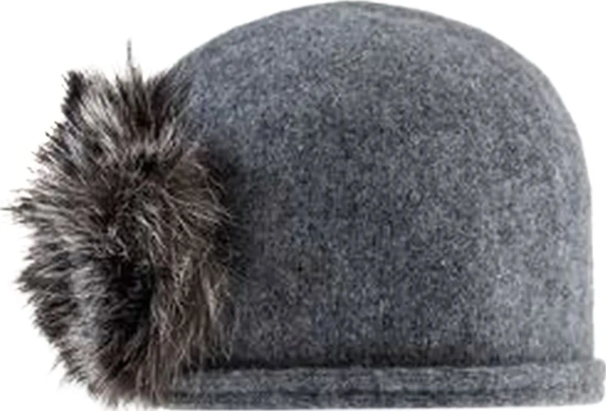 Cici Ormos Winter Hat with Upcycled Side Pom - Women's|-|Tuque d'hiver avec pompon latéral recyclé Cici Ormos - Femme made by Altitude Sports