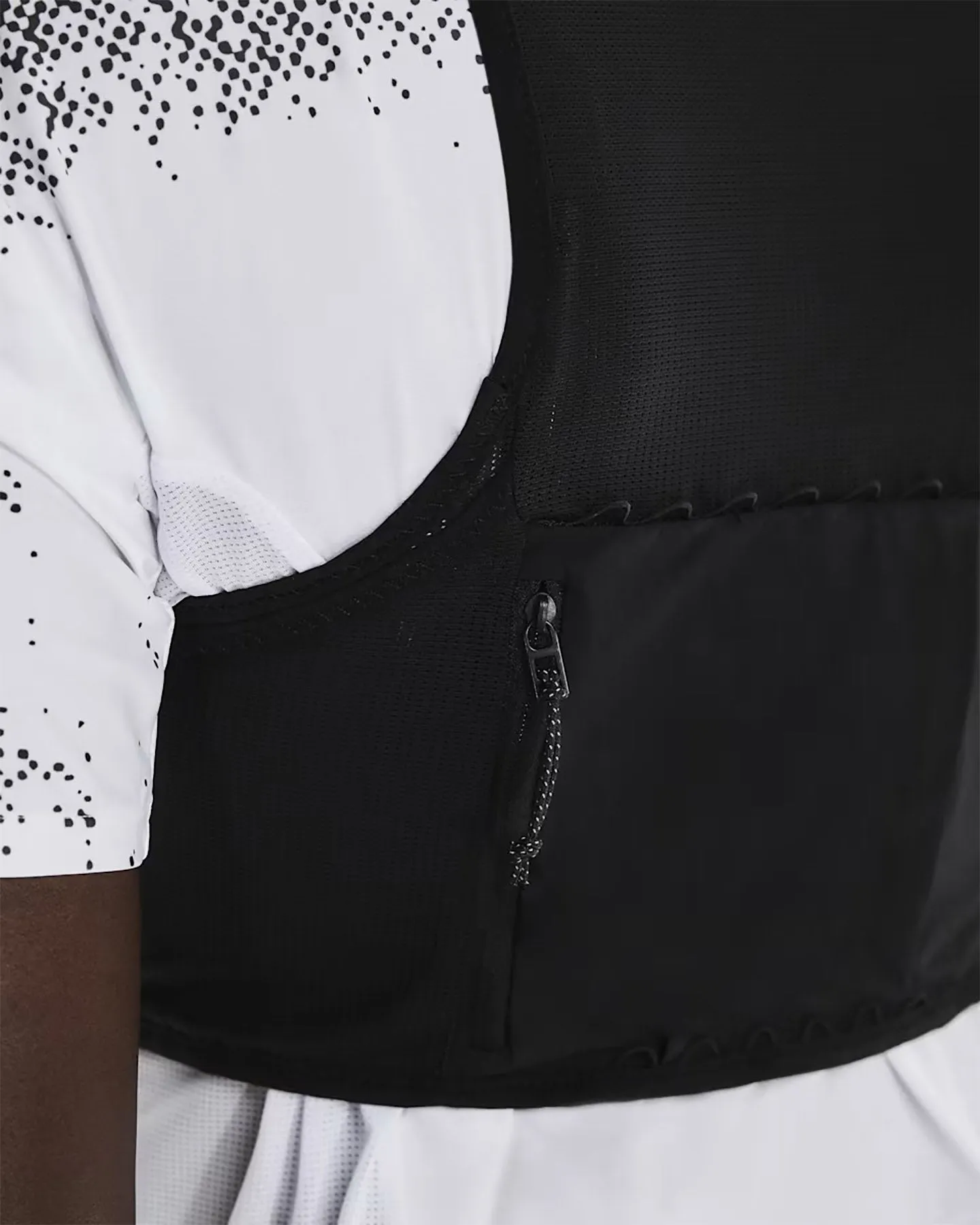 Ultra Pro Trail Running Vest - Unisex|-|Veste de course sur sentier Ultra Pro - Unisexe sold by Altitude Sports product image thumbnail 2