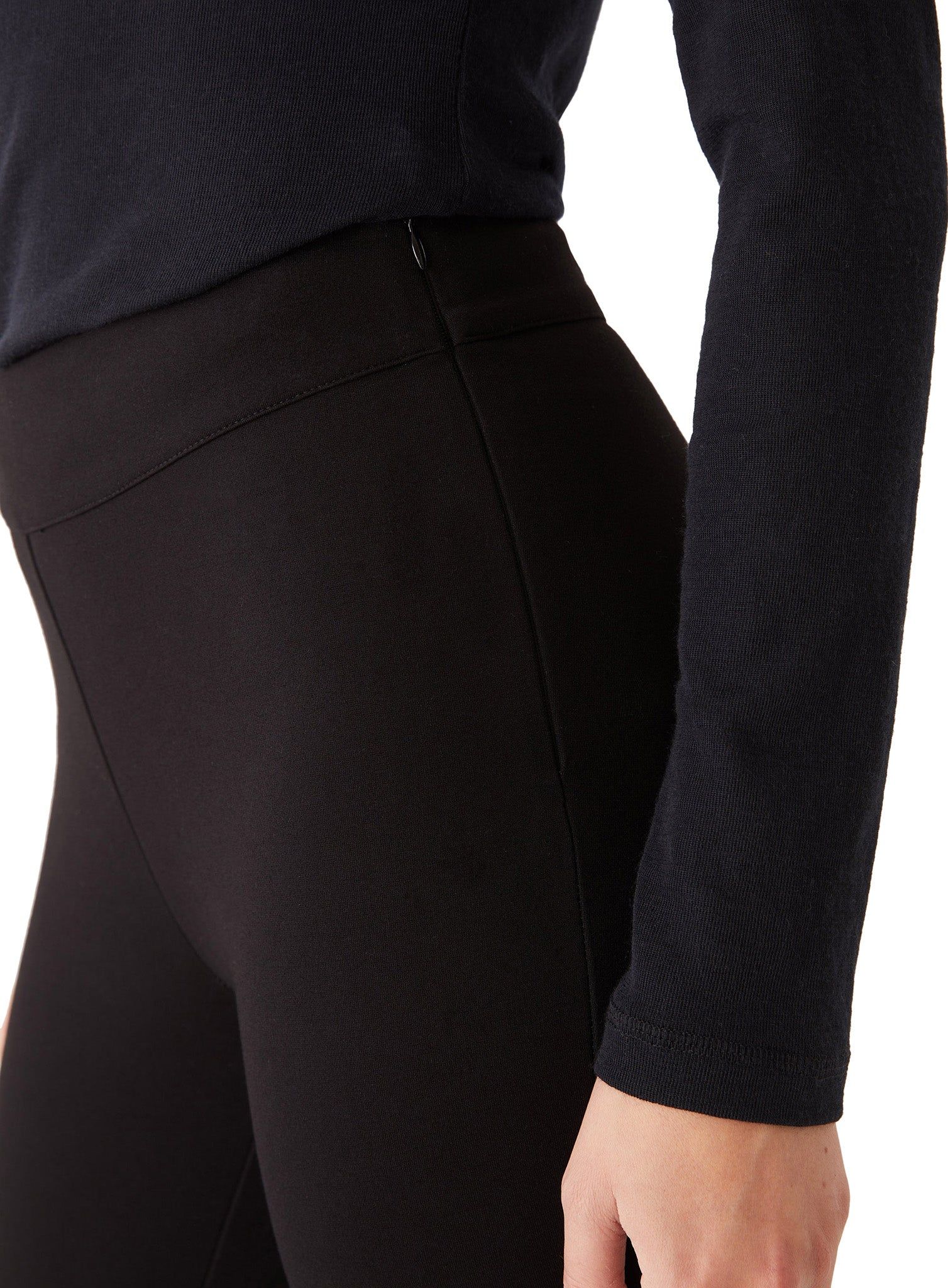 High Rise Legging - Women's|-|Legging à taille haute - Femme sold by Altitude Sports product image thumbnail 3