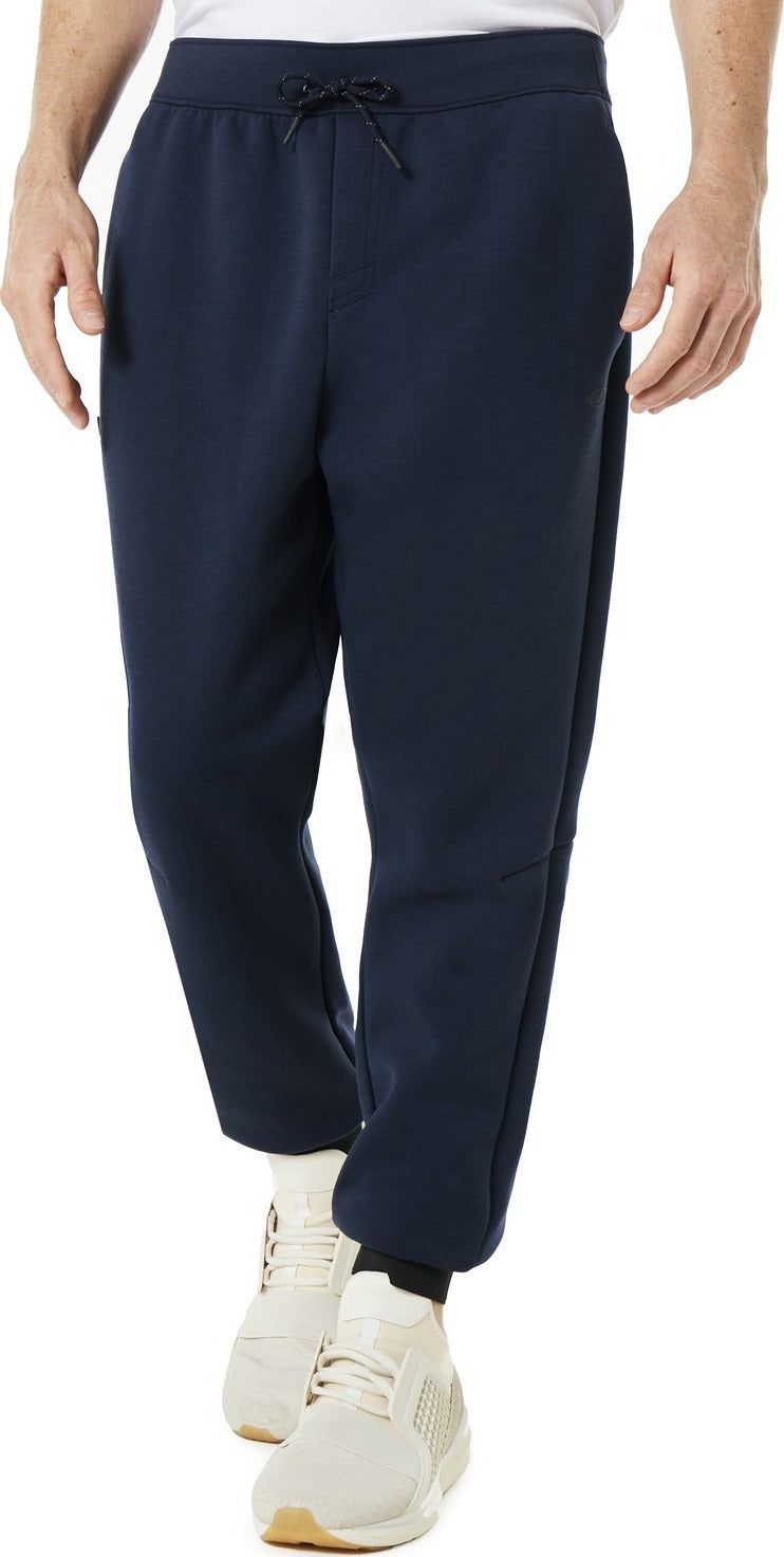 Tech Knit Pant - Men's|-|Pantalon Tech Knit - Homme sold by Altitude Sports