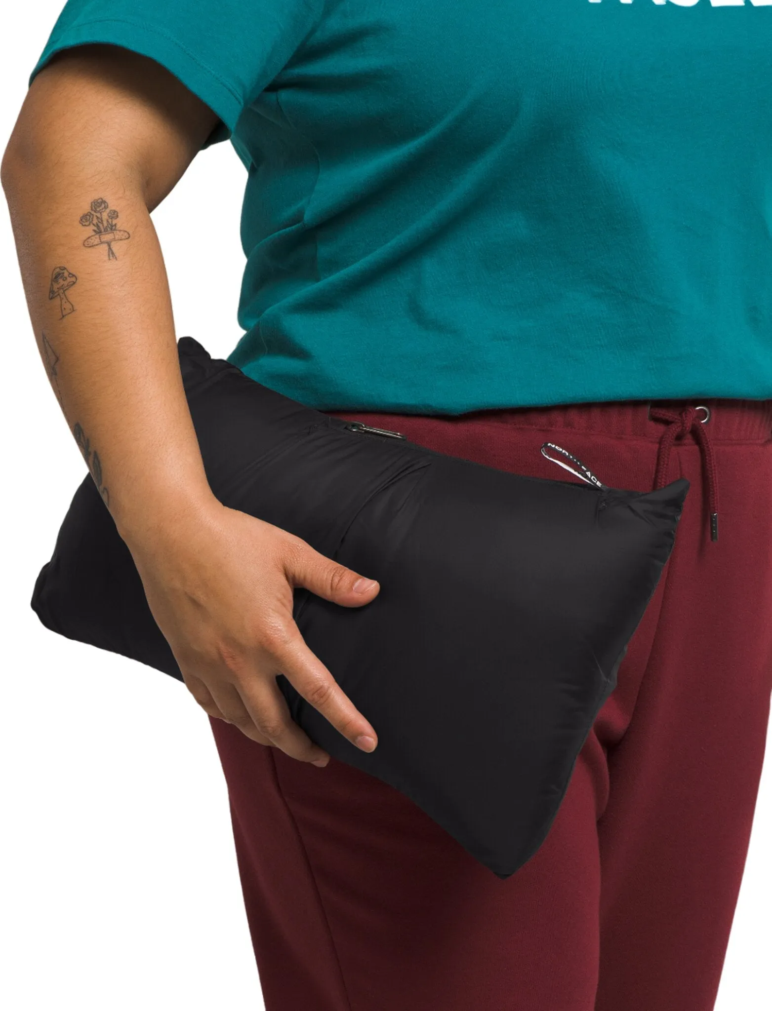 Plus 1996 Retro Nuptse Jacket - Women’s|-|Manteau 1996 Retro Nuptse Plus - Femme sold by Altitude Sports product image thumbnail 4