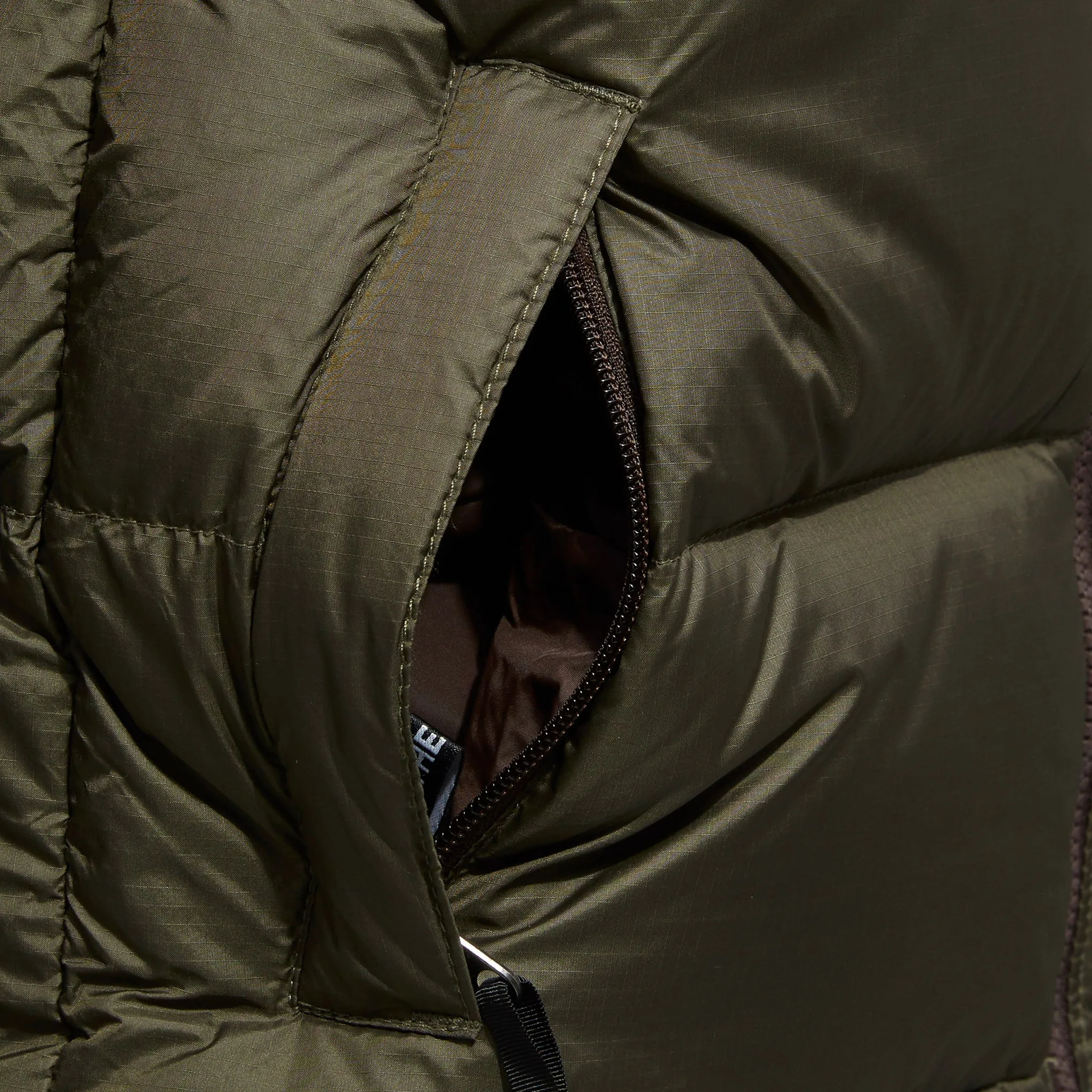 1996 Retro Nuptse Jacket - Women's|-|Manteau 1996 Retro Nuptse - Femme sold by Altitude Sports product image thumbnail 5