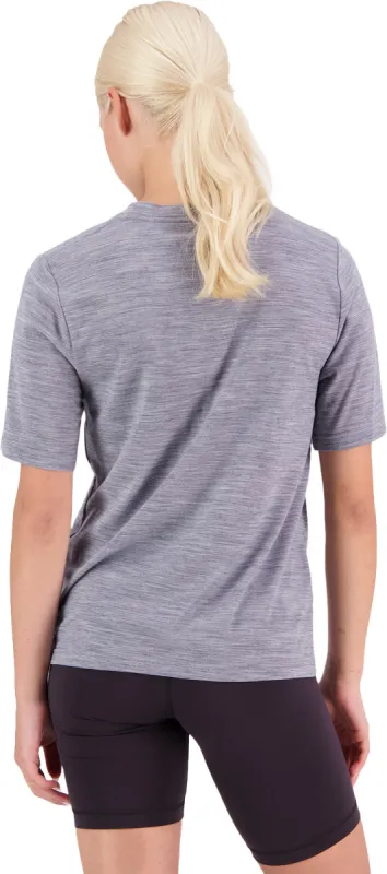 Icon Relaxed T-Shirt - Women's|-|T-shirt décontracté Icon - Femme sold by Altitude Sports