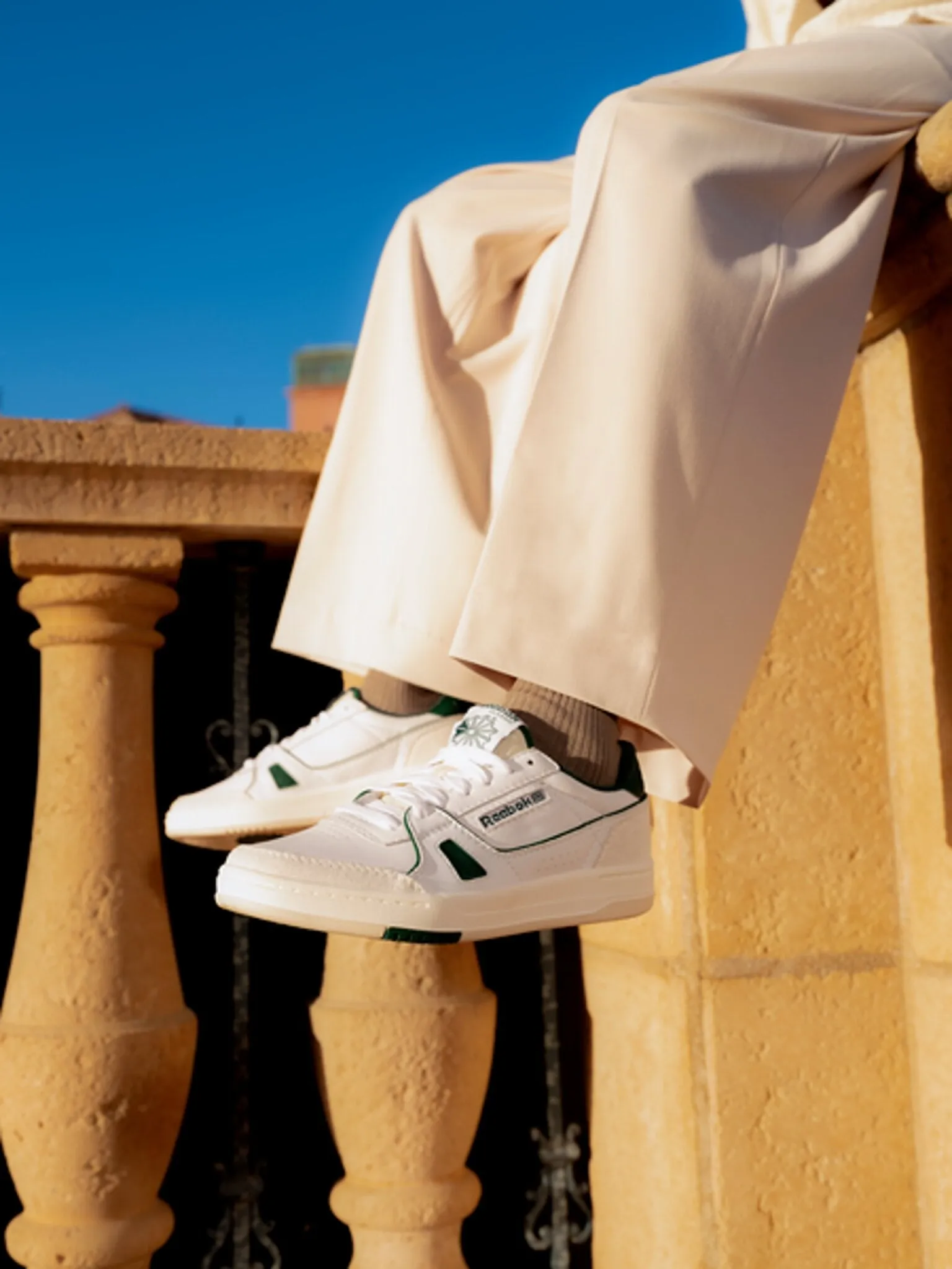 LtCourt Shoe - Unisex|-|Chaussures LtCourt - Unisexe sold by Altitude Sports product image thumbnail 2