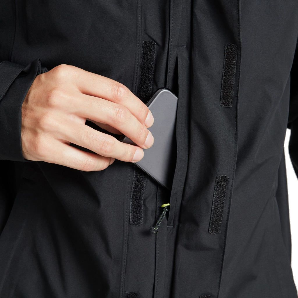 Bealey V2 Gore-Tex Jacket - Men's|-|Manteau en Gore-Tex Bealey V2 - Homme sold by Altitude Sports product image thumbnail 4