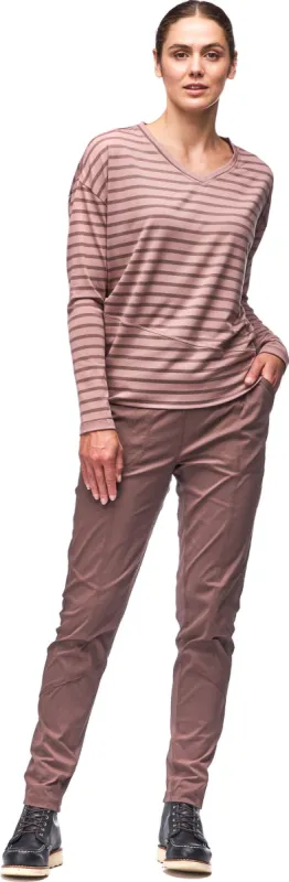 Veloz V-neck long batwing sleeve Shirt - Women's|-|Shirt Col en V à manches longues chauve-souris Veloz - Femme made by Altitude Sports