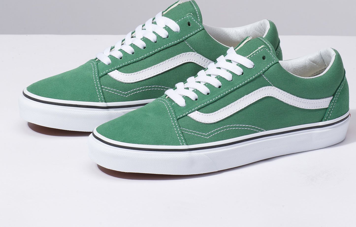 Unisex Old Skool Shoe|-|Chaussures Old Skool Unisexe sold by Altitude Sports product image thumbnail 4